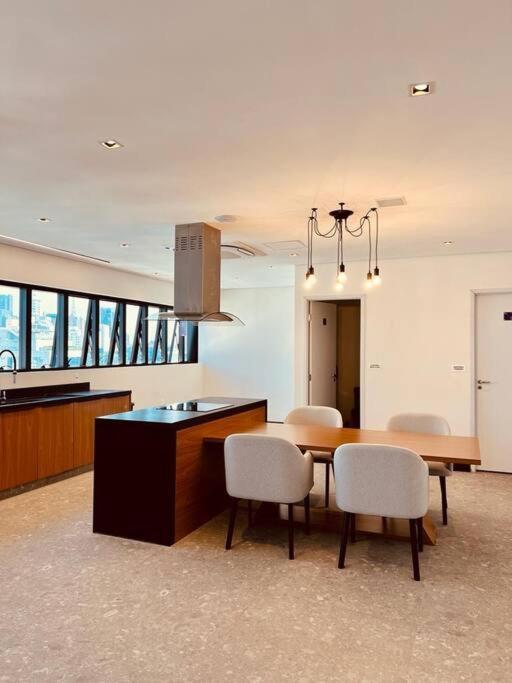 Lindo A 400m Hosp Sirio Libanes Apartamento São Paulo