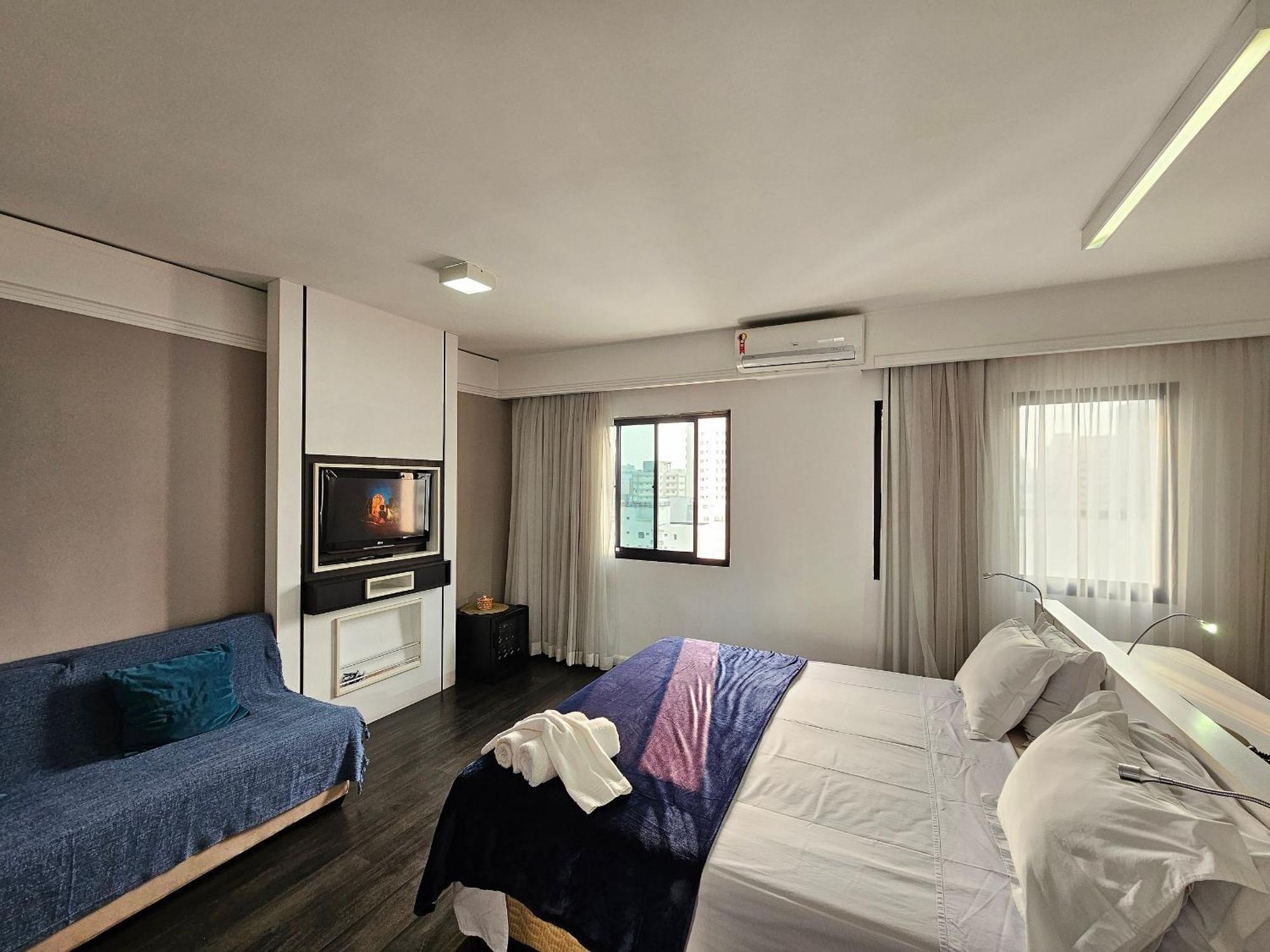 Flat Av Macuco Ibirapuera Uh-2710 * Sao Paulo