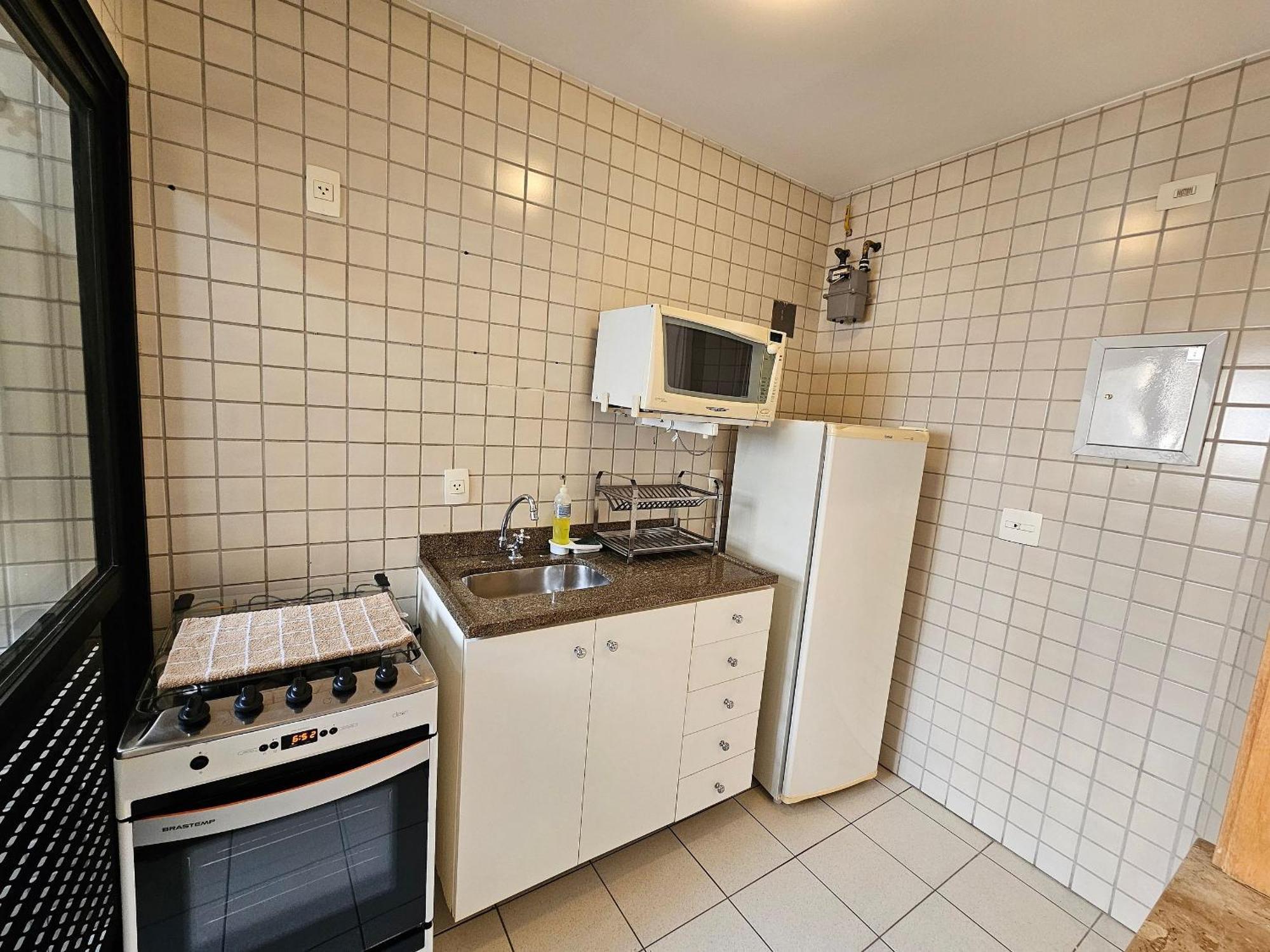 Flat C/ Um Em Moema E Cozinha Completa Uh65 * Sao Paulo