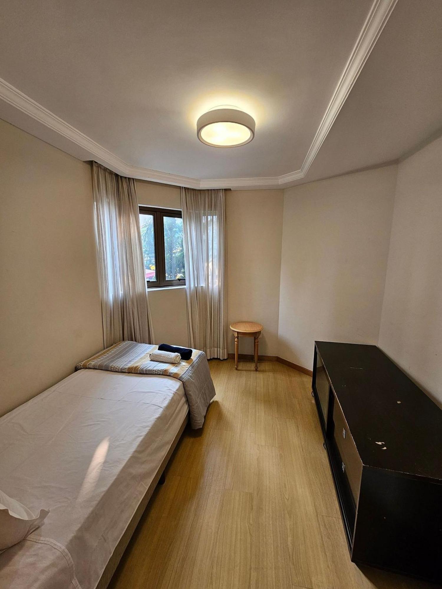 Apartment Flat Com Dois Quartos E Dois Banheiros *