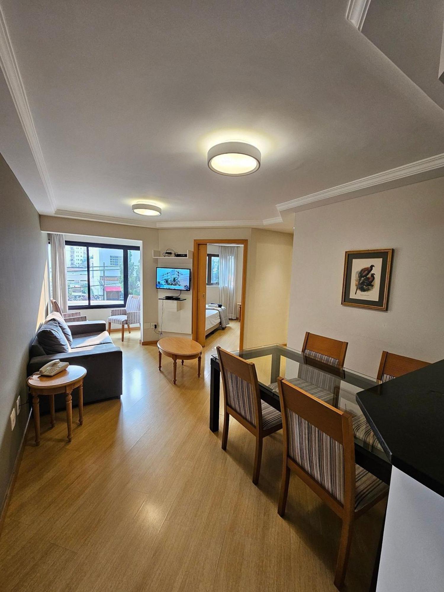 Flat Com Dois Quartos E Dois Banheiros Apartment