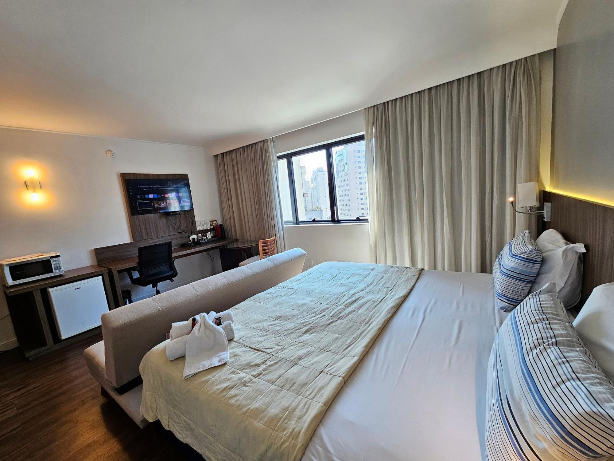 Apartemen Internacional Ibirapuera 2534 *