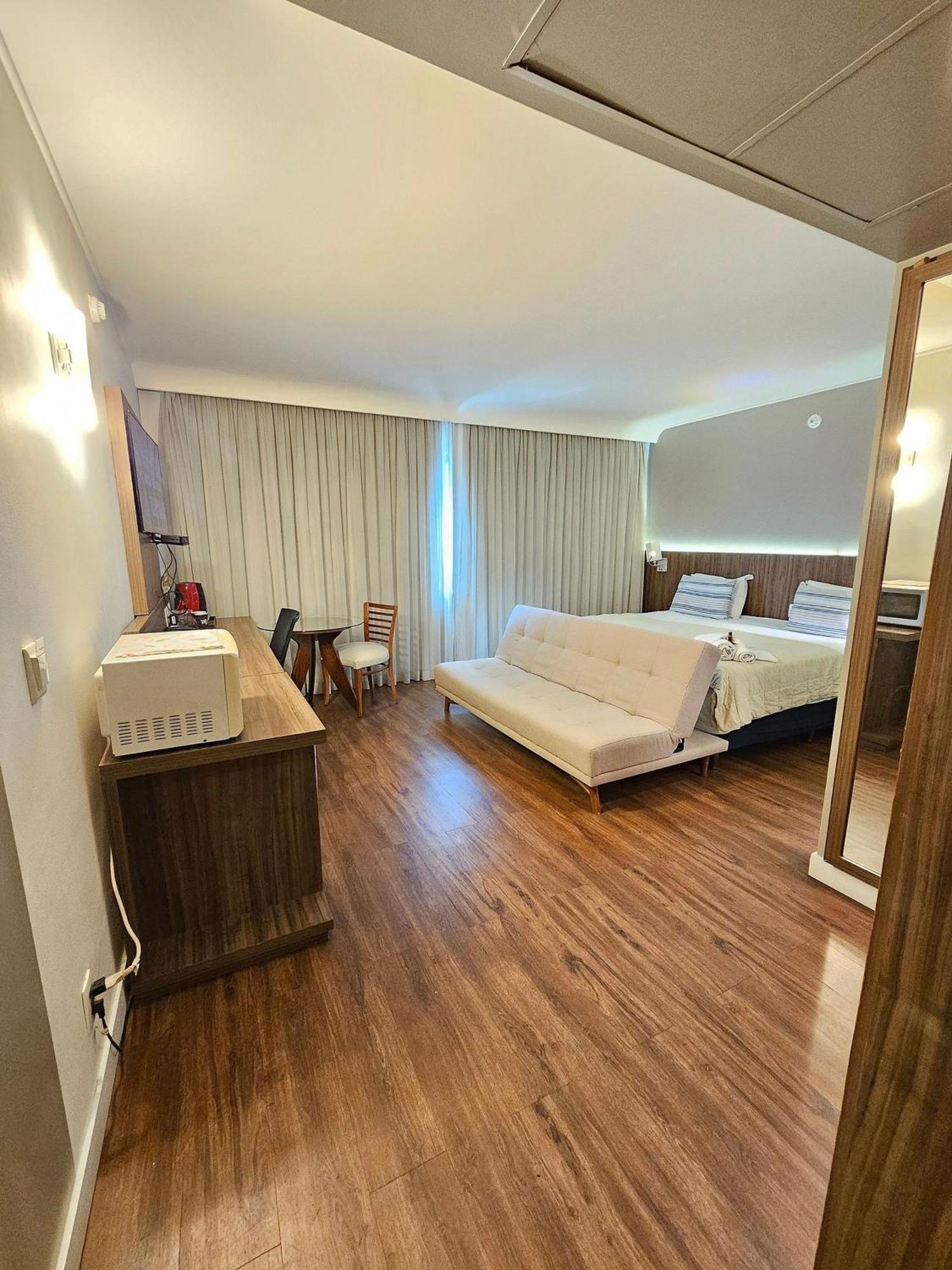 Apartemen Internacional Ibirapuera 2534 *