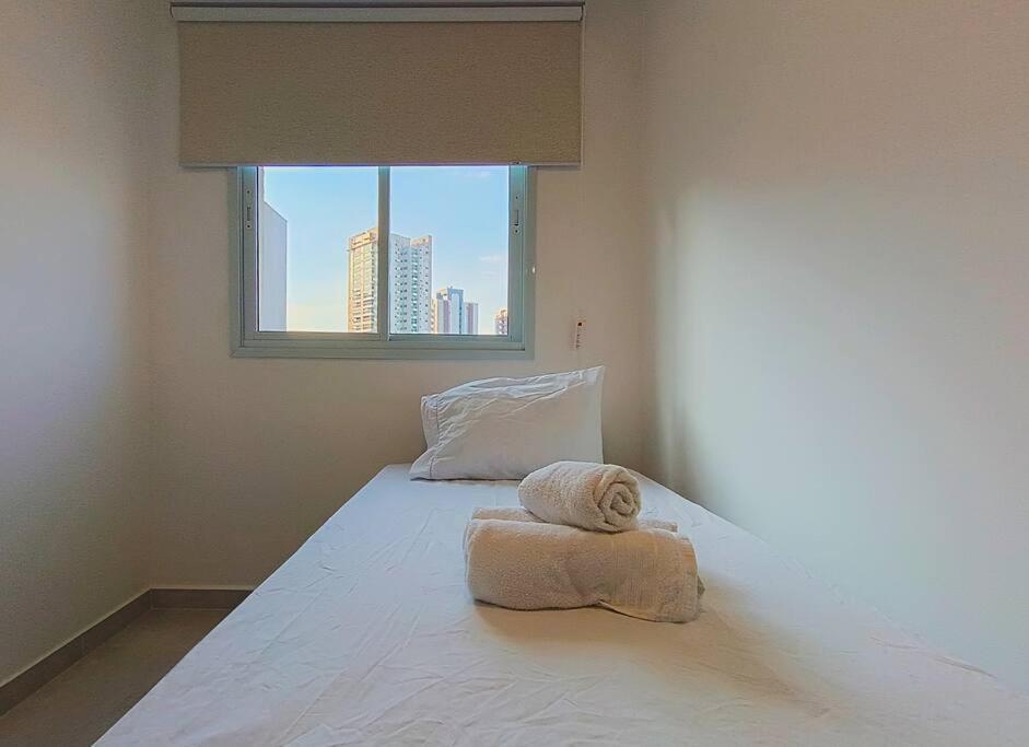 Apartment Apto De 2 Dorm Em Santana - Com Ar Condicionado *