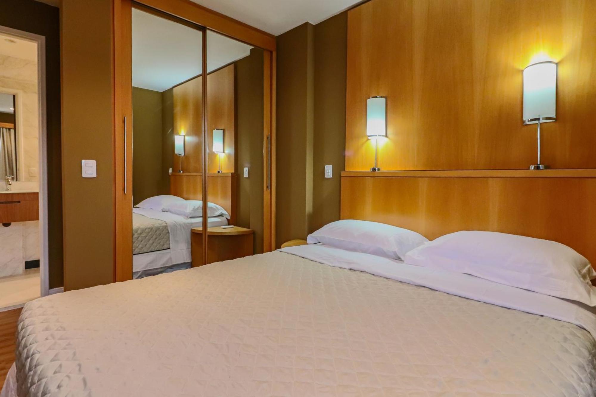 Daire 1707 Flat Com Duas Com Servico De No Itaim Bibi! *