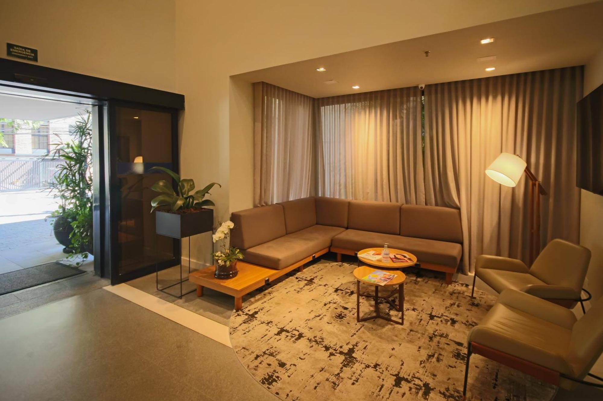 1707 Flat Com Duas Com Servico De No Itaim Bibi! Apartemen Sao Paulo