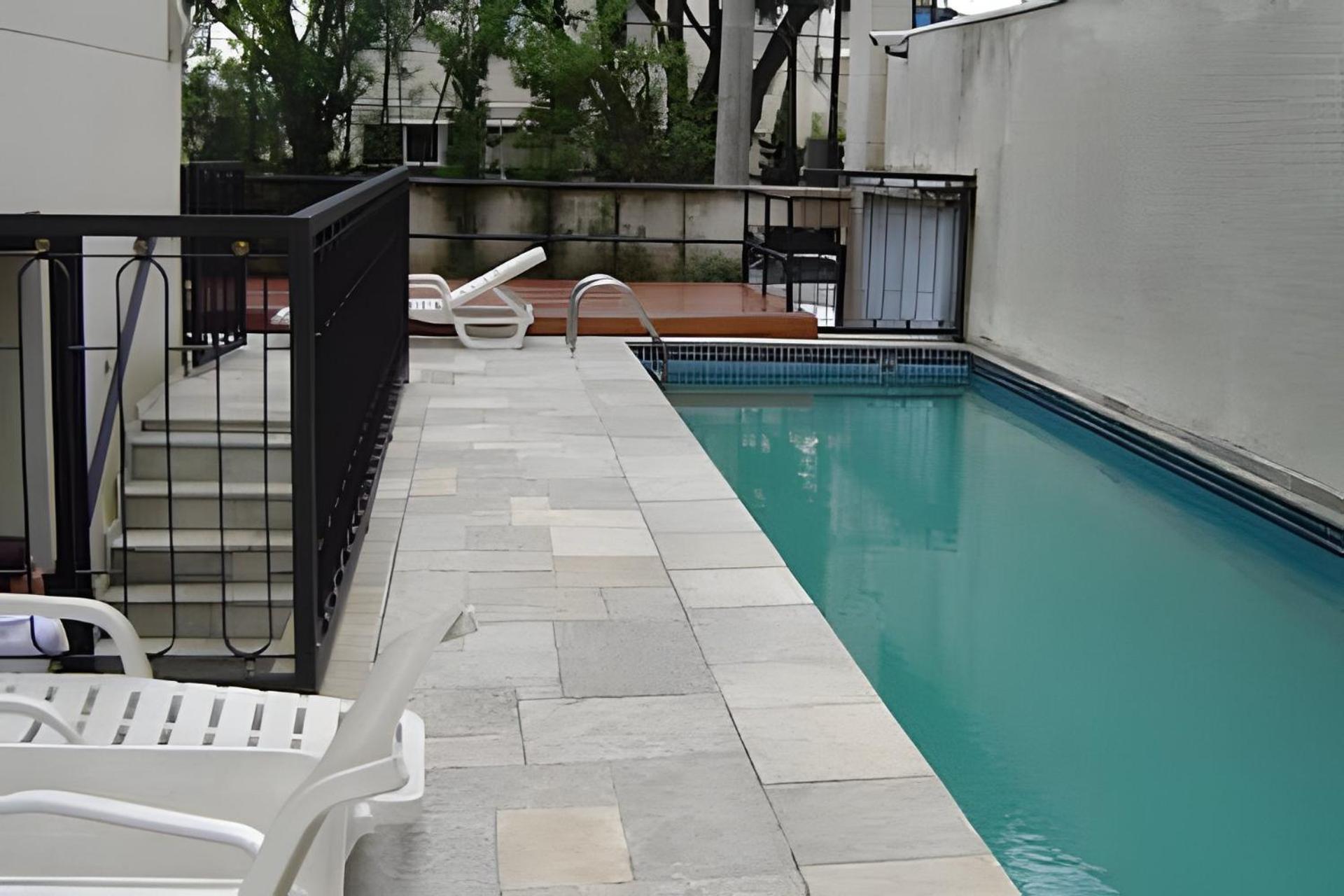 Flat Com E Sala Em Moema Sp