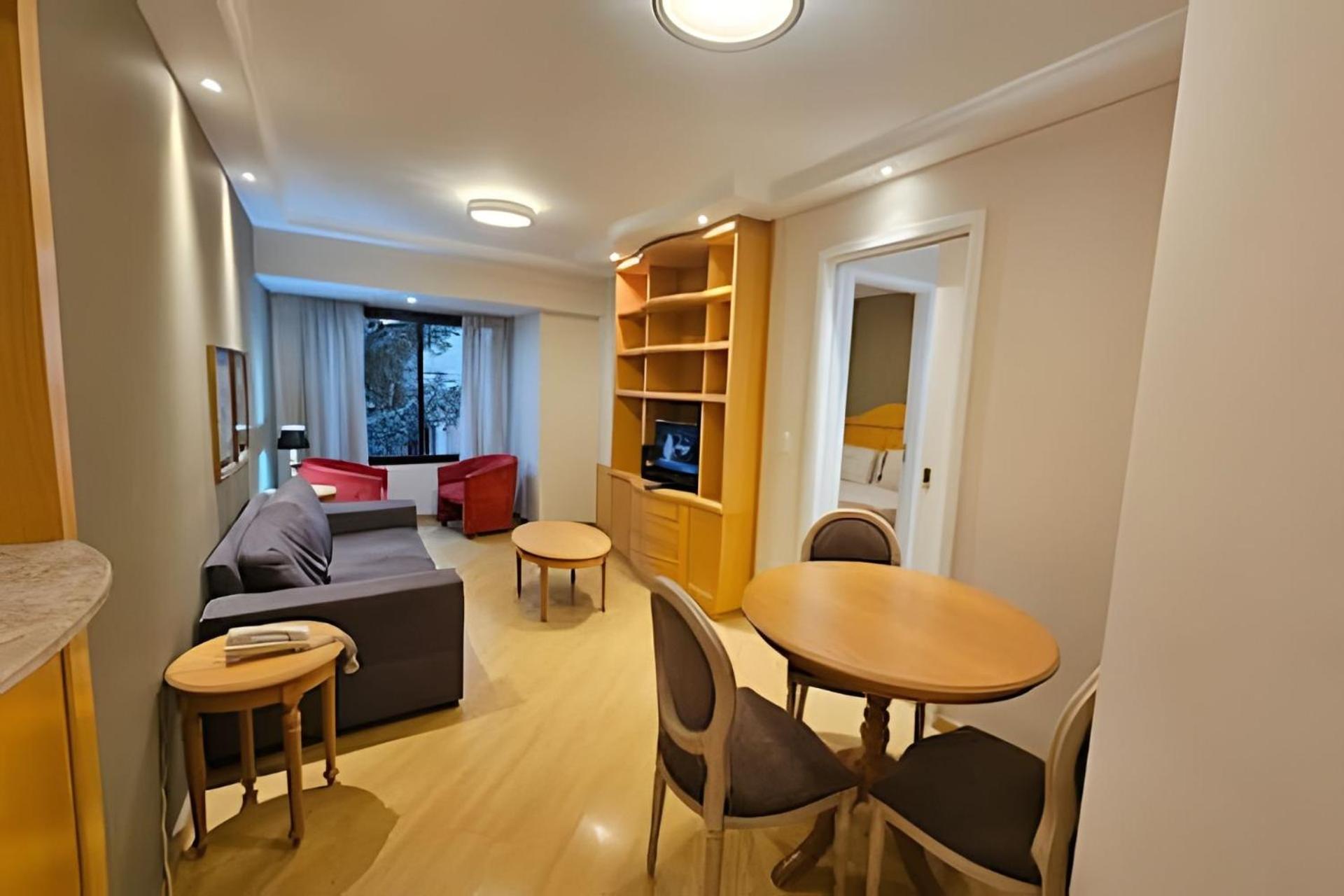 Flat Com E Sala Em Moema Sp São Paulo