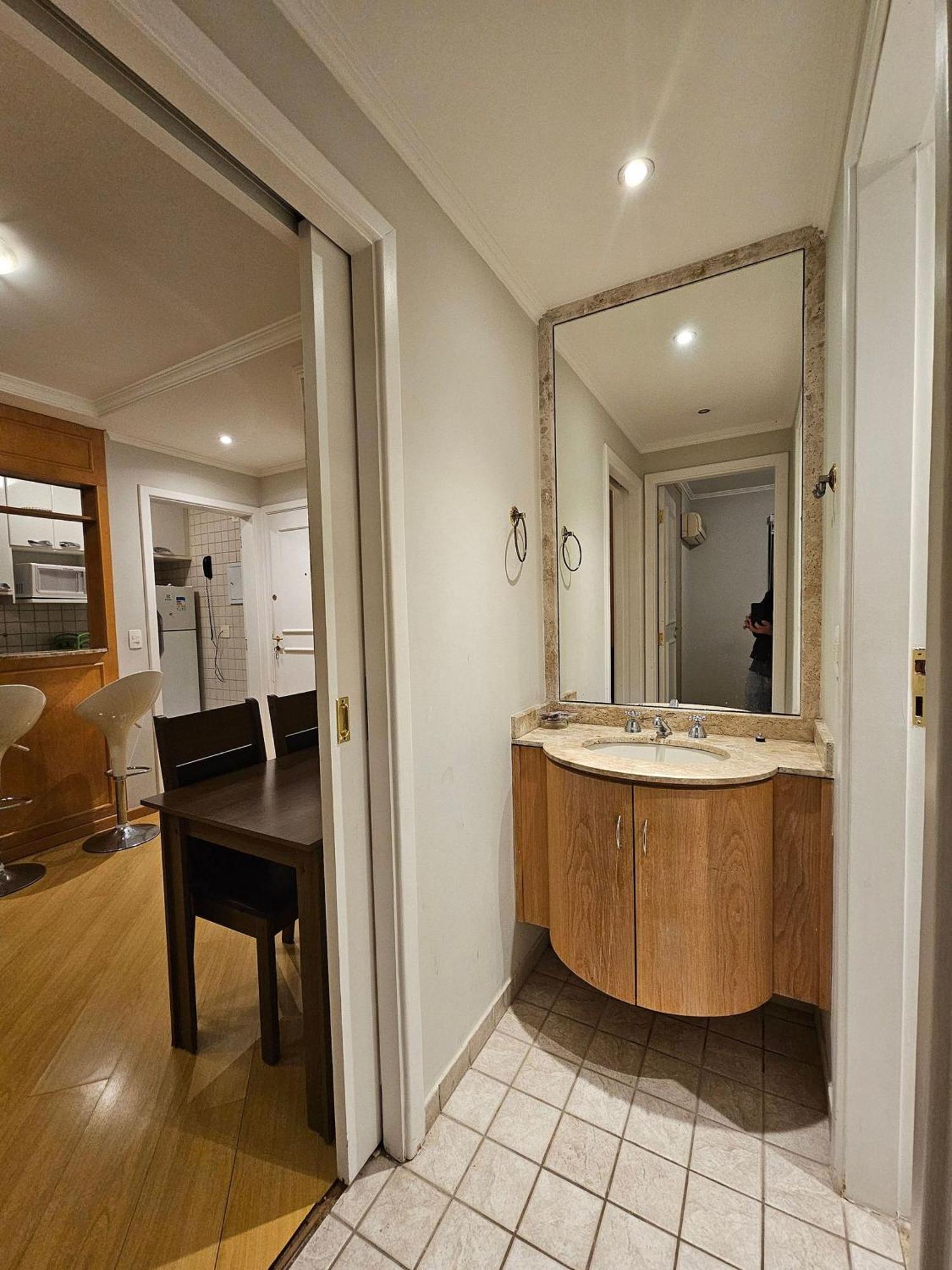 Flat Apart/hotel Com Uma E Cozinha Completa