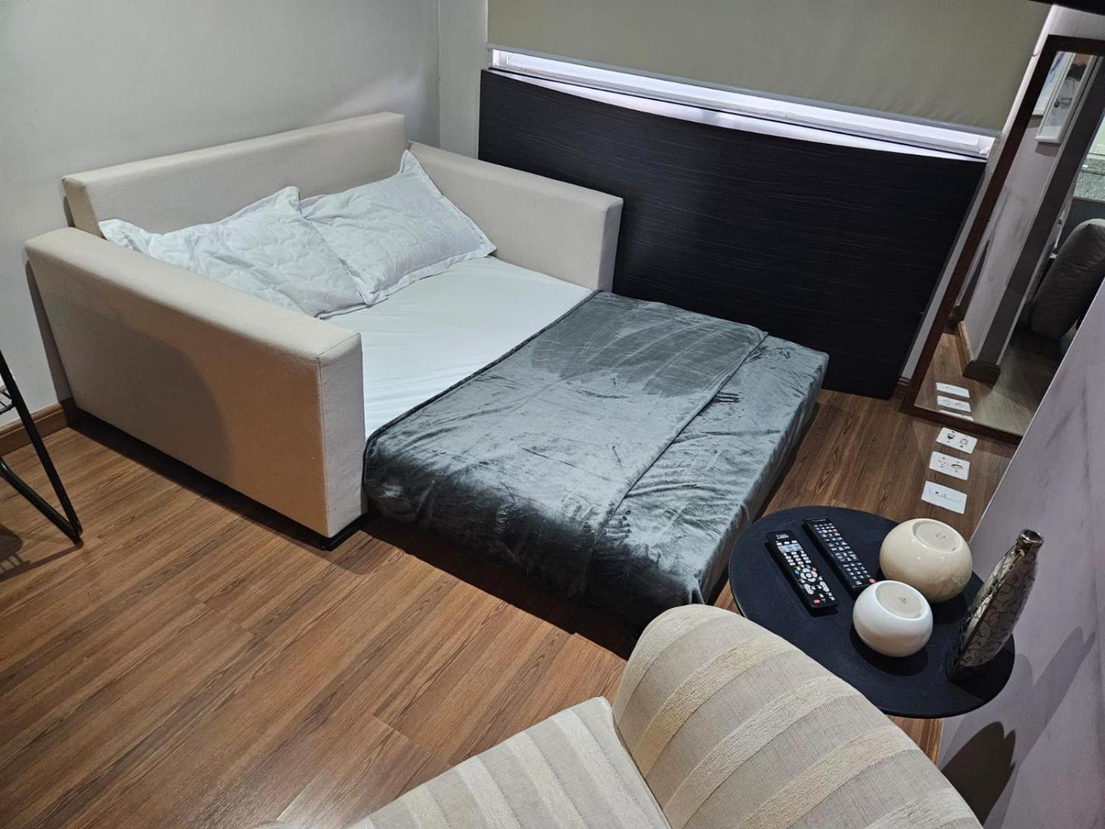 Daire Flat Em Na Bela Vista R Maestro Cardim *