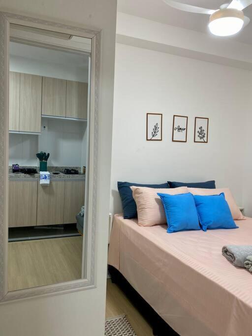 Apartment 05 - Apto Liberdade Se 500'metro *