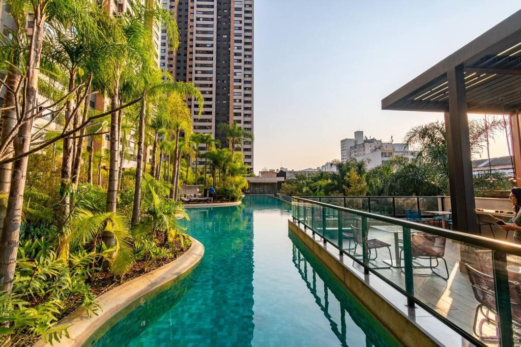 Apto Bras Com Piscina Proximo Ao Centro De Compras *