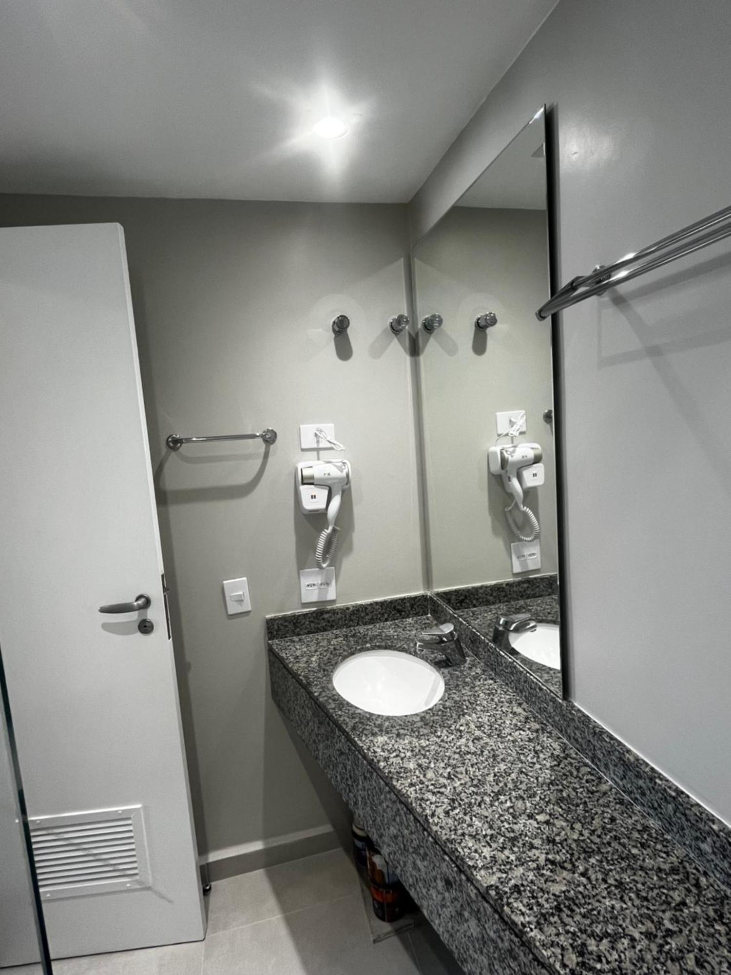 Flat Merc Bela Vista- Beneficencia Portuguesa Com Garagem 1402 Apartment