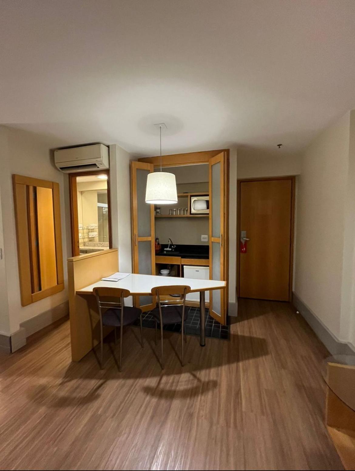 Lets Executive Faria Lima Apartment *