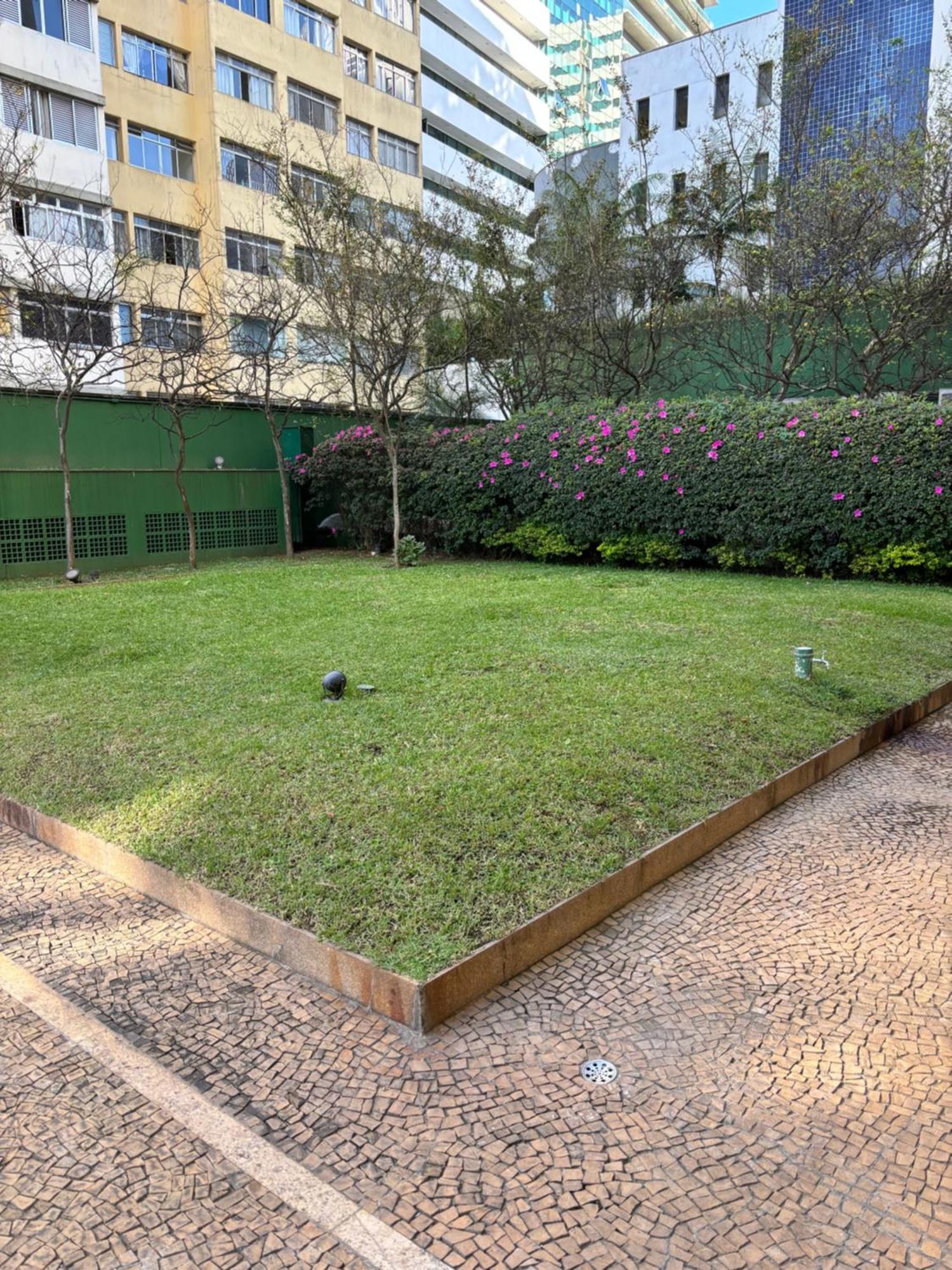 Flat Univer Pamplona Paulista Jardins Com Garagem Otima Localizacao 1103 *