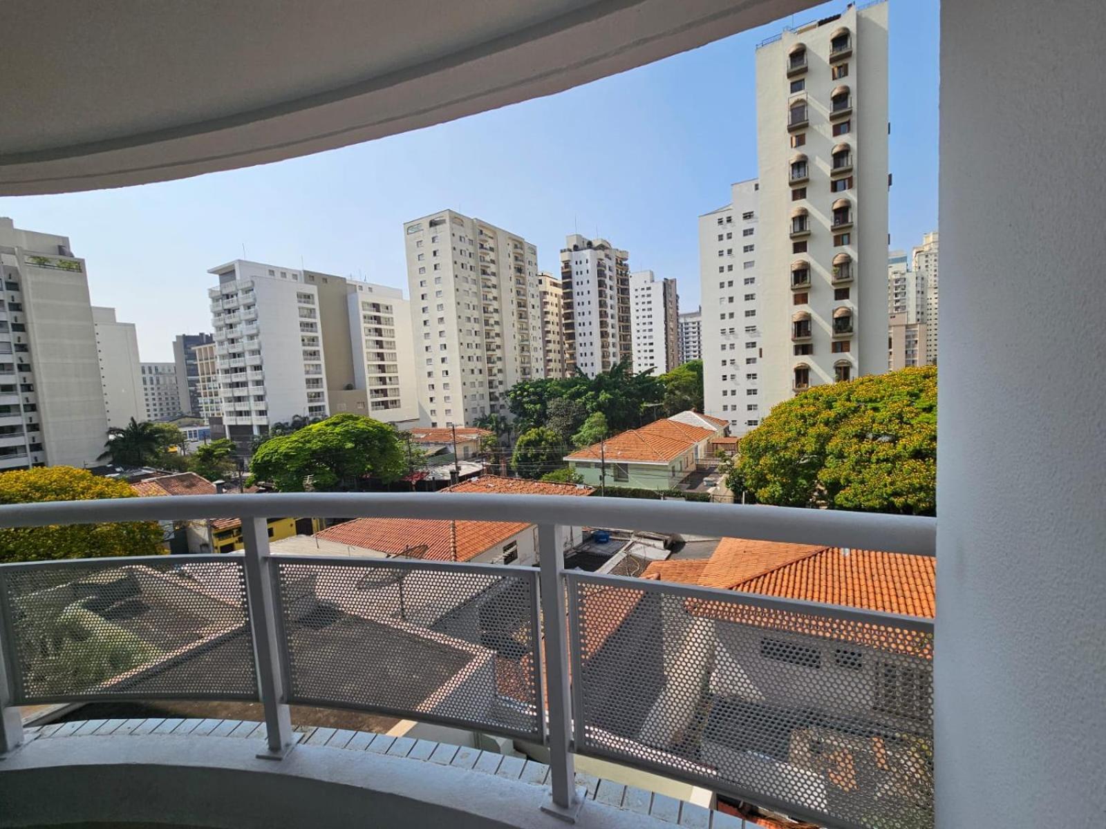Flat Em Moema