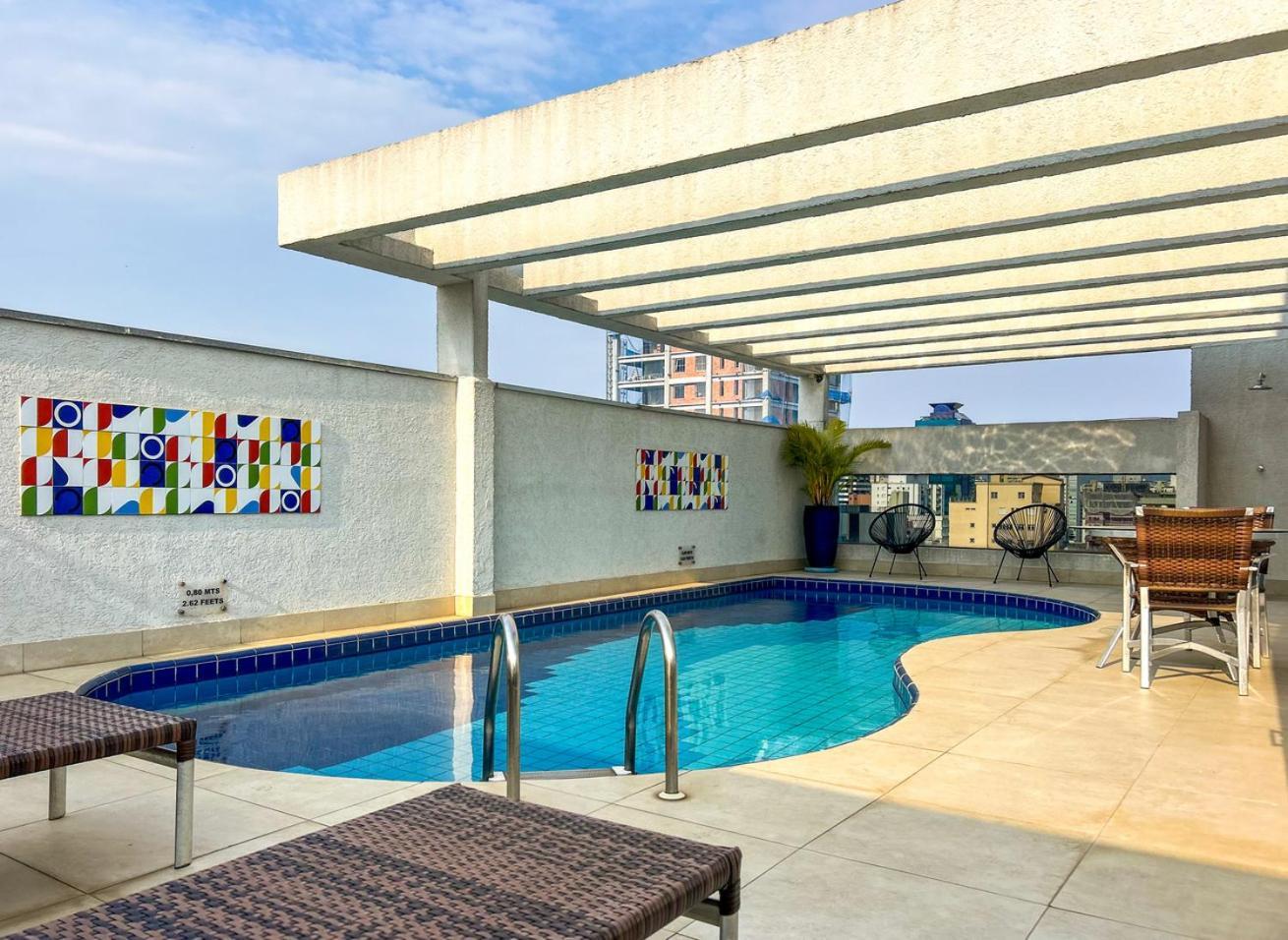 Com Wifi E Boa Localizacao Em Moema Sp Apartemen Sao Paulo