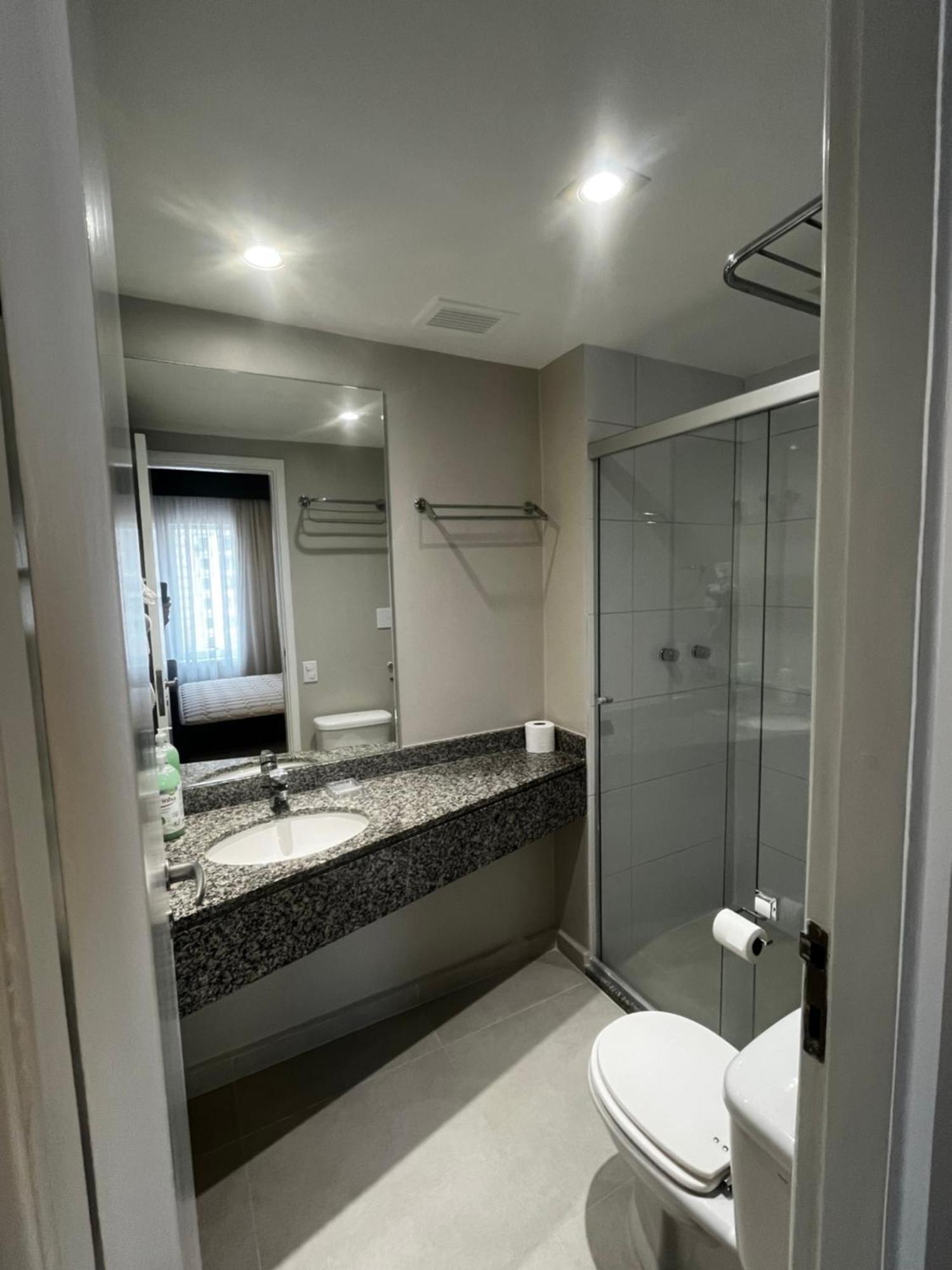 Flat Merc Bela Vista- Beneficencia Portuguesa Com Garagem 1402