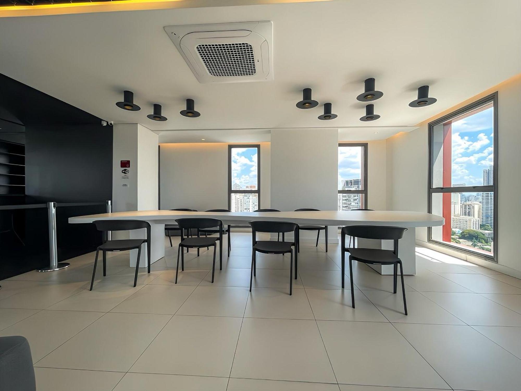 Completo, Vaga De Garagem E Conforto A 50m Do Allianz Parque Tatil Evi