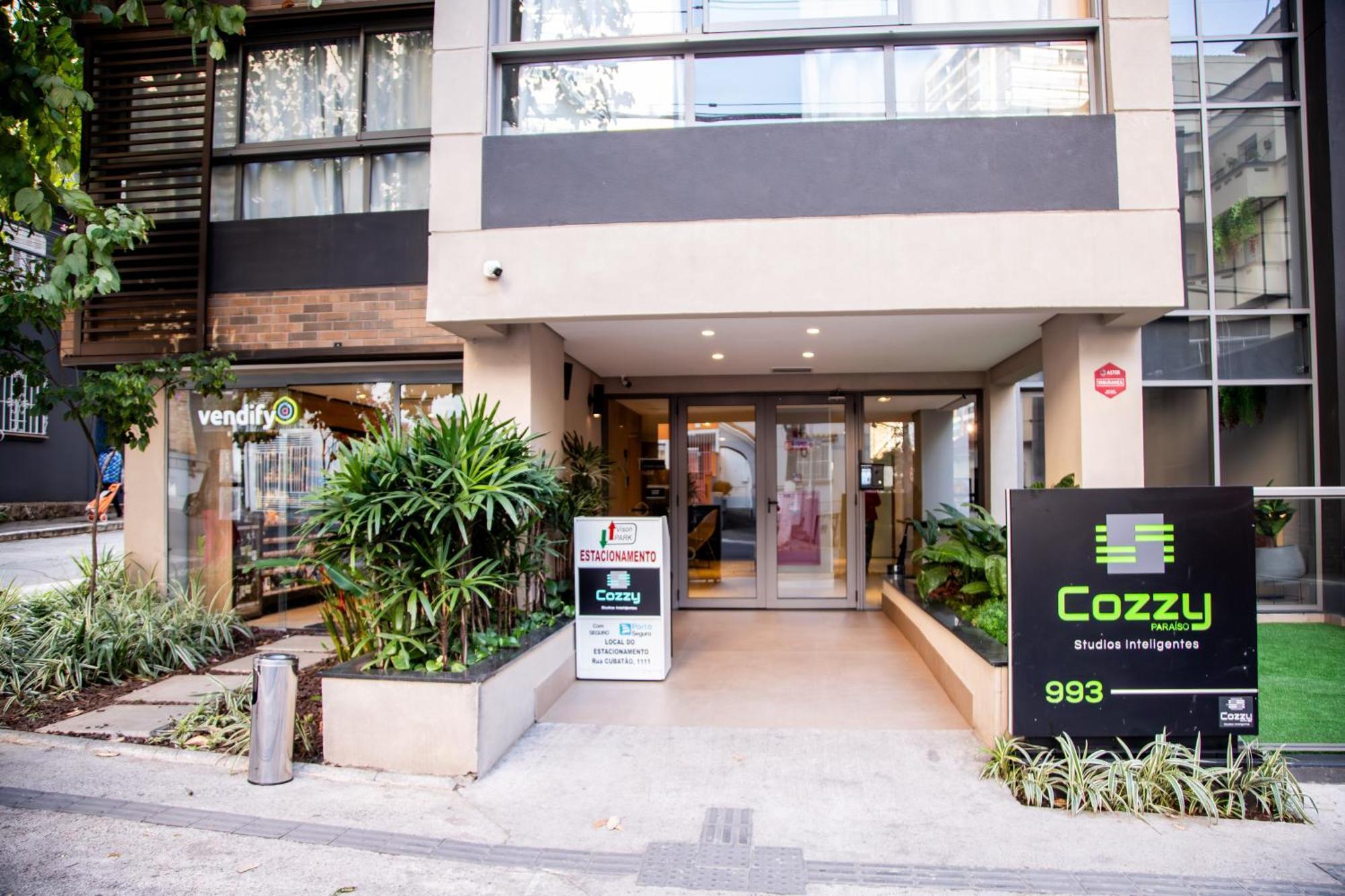 Hotel Cozzy Paraiso