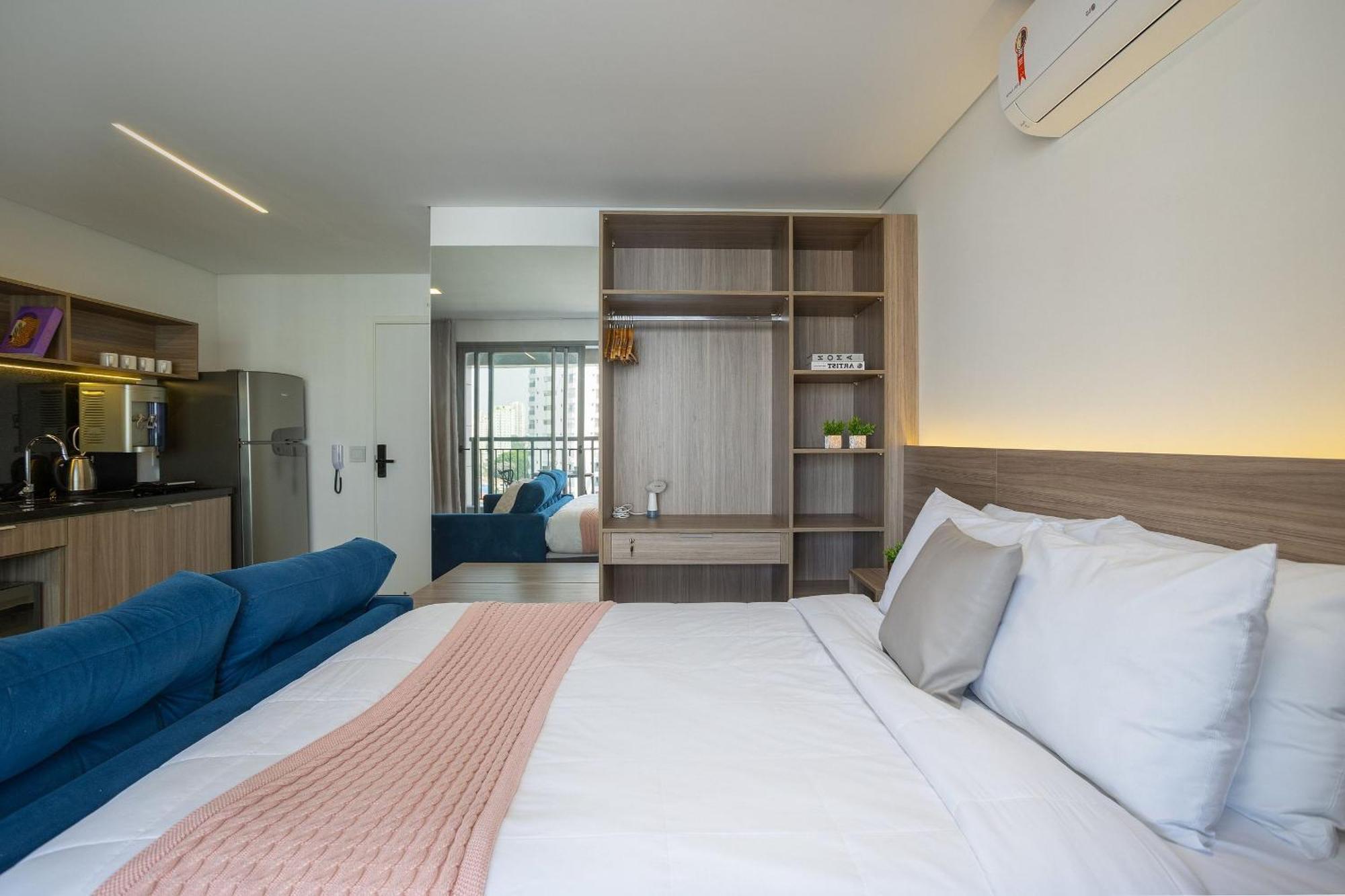 Apartemen Platina 220 *