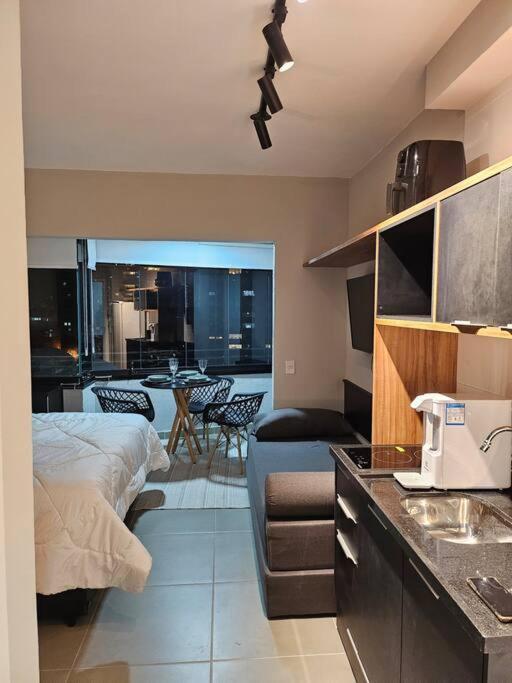 Studio Moderno E Aconchegante Para Ate 4 Pessoas *