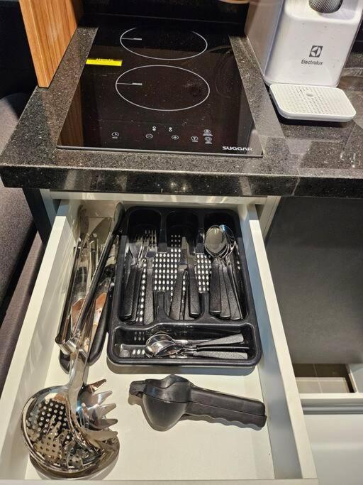 Studio Moderno E Aconchegante Para Ate 4 Pessoas