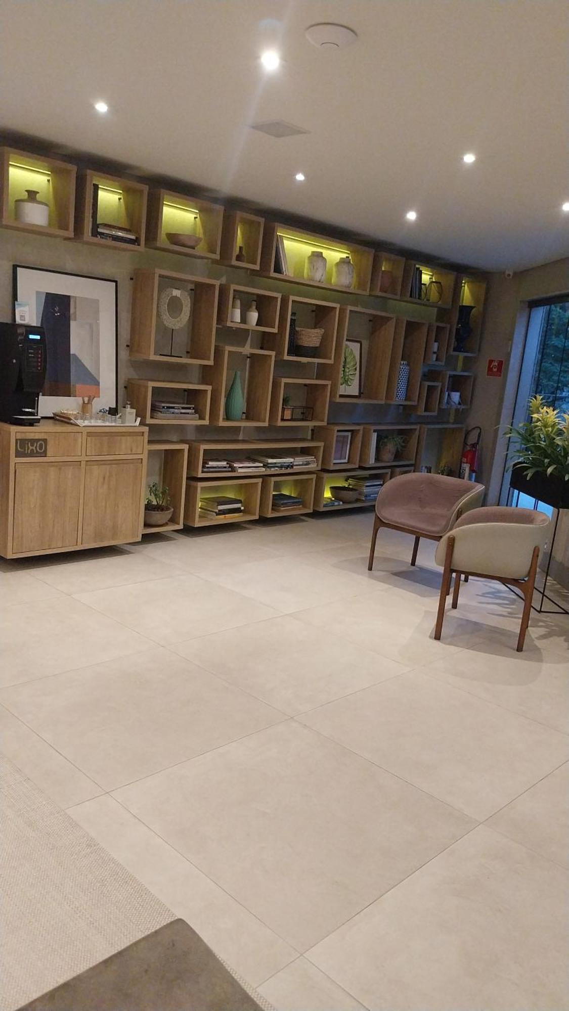 Flat Oscar Freire Jardins * São Paulo