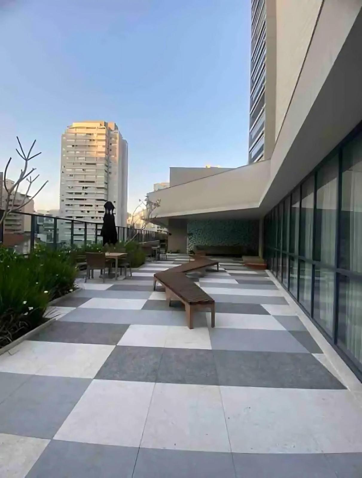 A 50 Metros Do Shopping Frei Caneca Apartamento