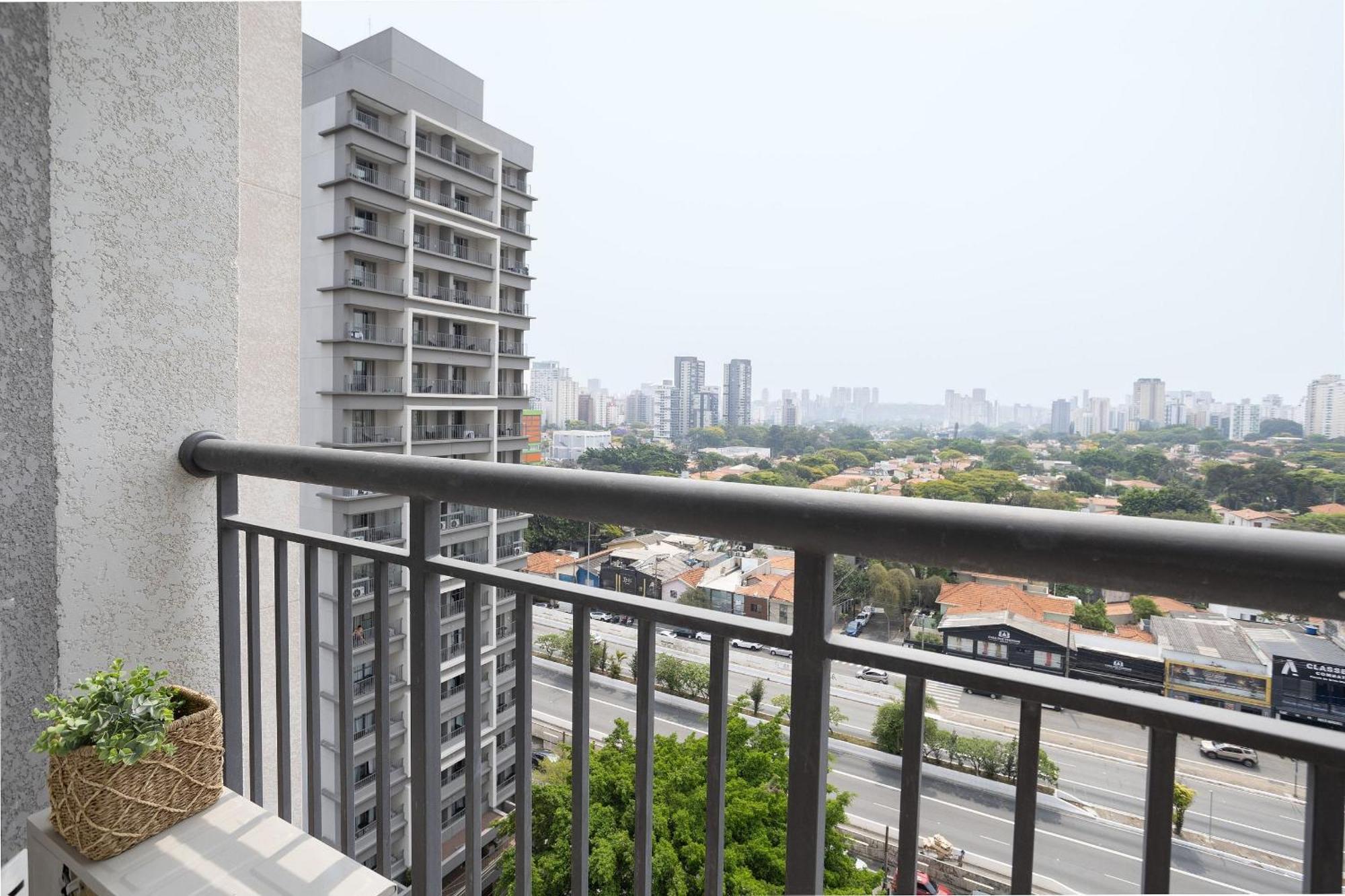 Composite Moema Apartment *