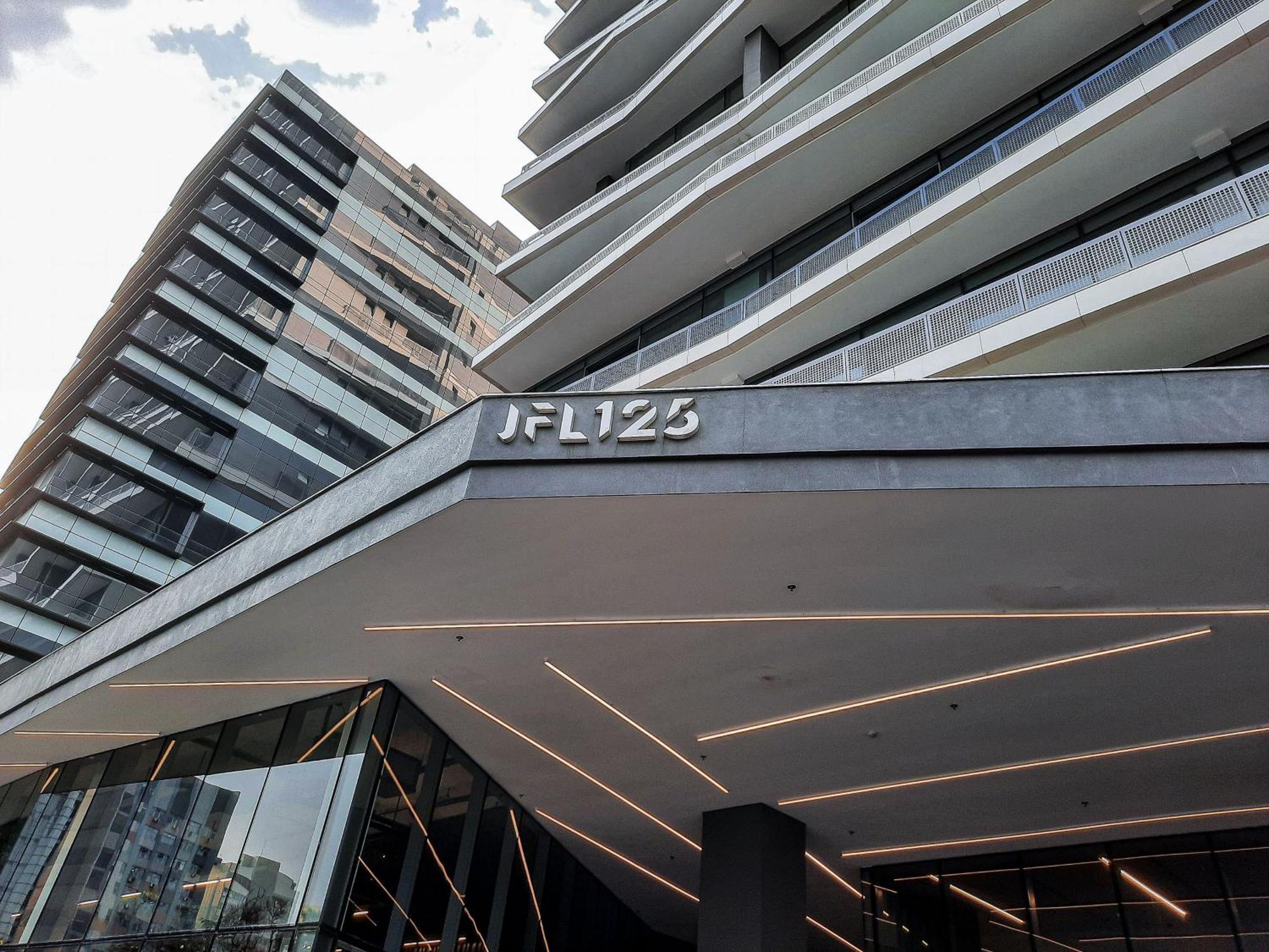 Predio Com Rooftop E Cafe Da Manha Ao Lado Da Faria Lima - Jfl Apartamento *