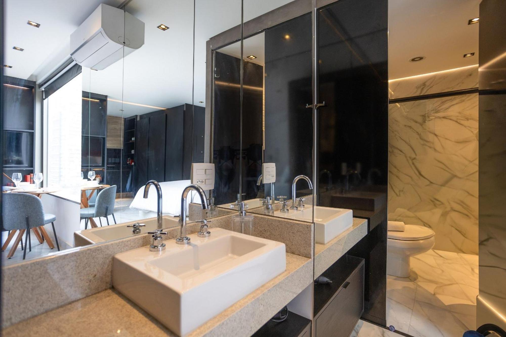 Vn Ferreira Lobo Apartment *