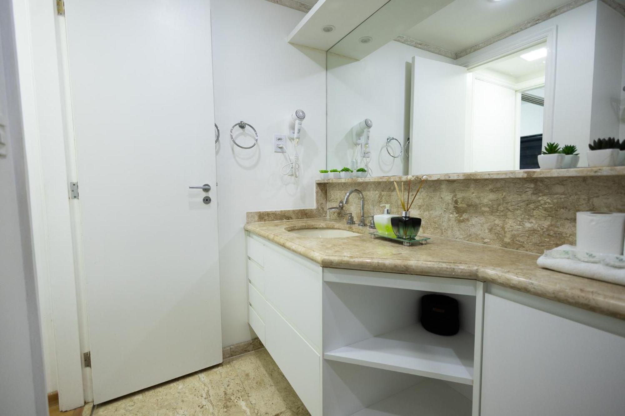 Apartamento Flat 1804 - 1804 •le Premier Jd. Paulista *