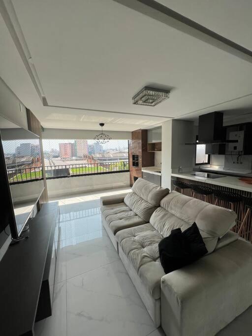 Apartemen Ap Garden Em Bras, Expo Center