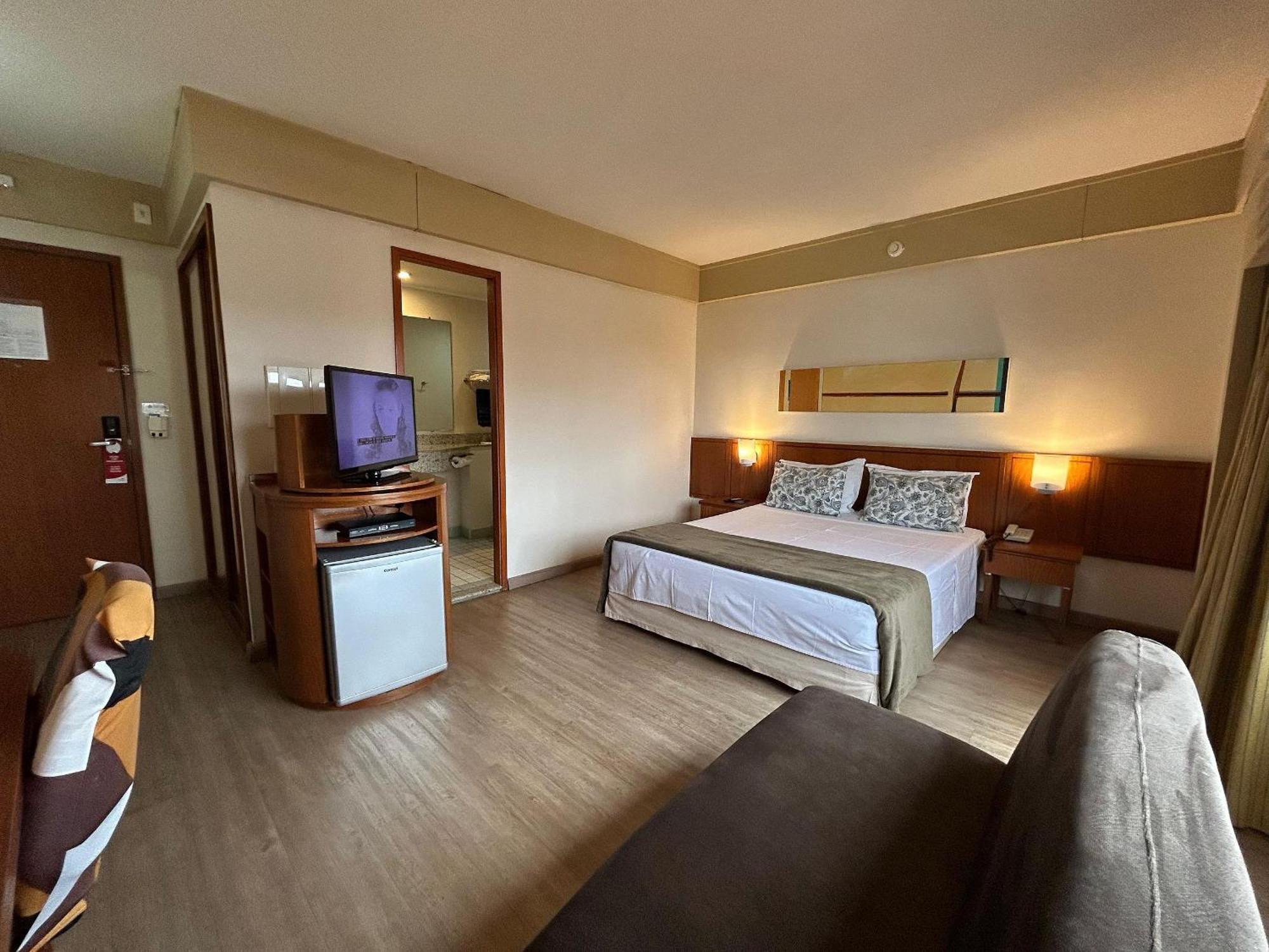 Apartment Ibirapuera Borges Lagoa C/ Garagem Uh1009 *