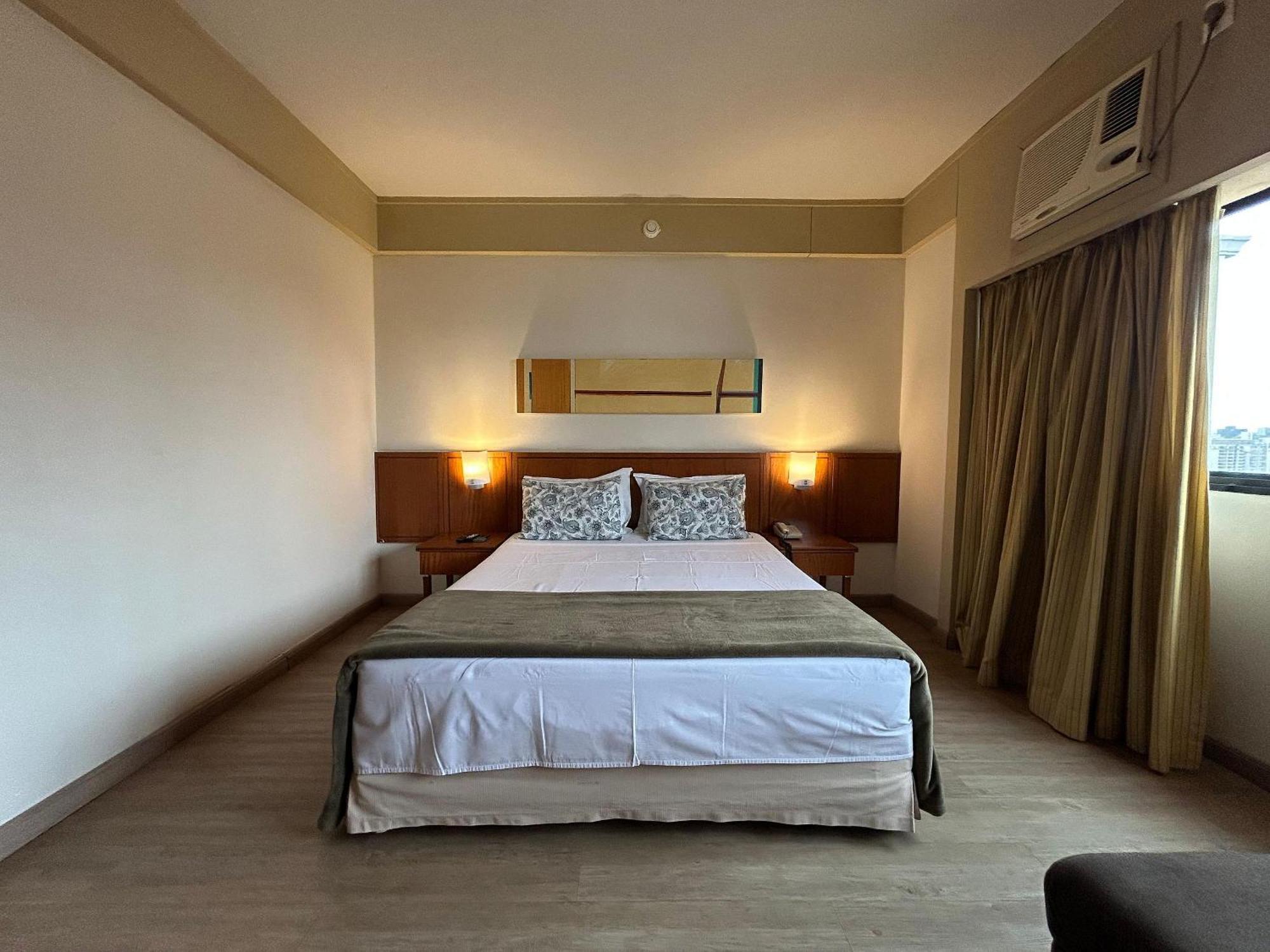 Apartment Ibirapuera Borges Lagoa C/ Garagem Uh1009 Sao Paulo