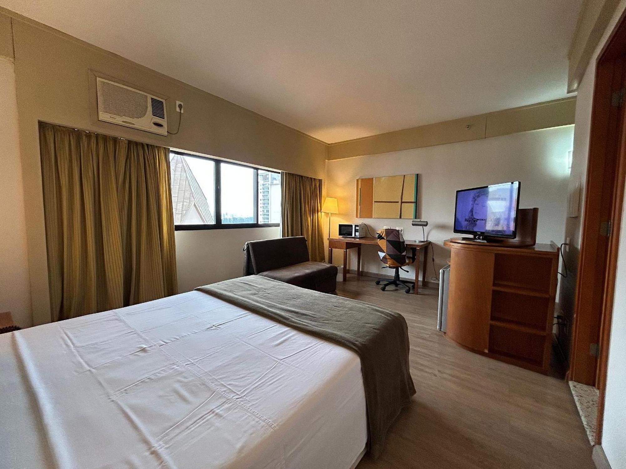 Apartment Ibirapuera Borges Lagoa C/ Garagem Uh1009 Sao Paulo