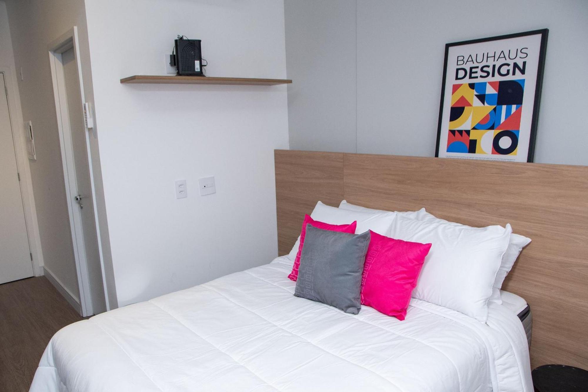 Apartemen On Alvorada By Housi