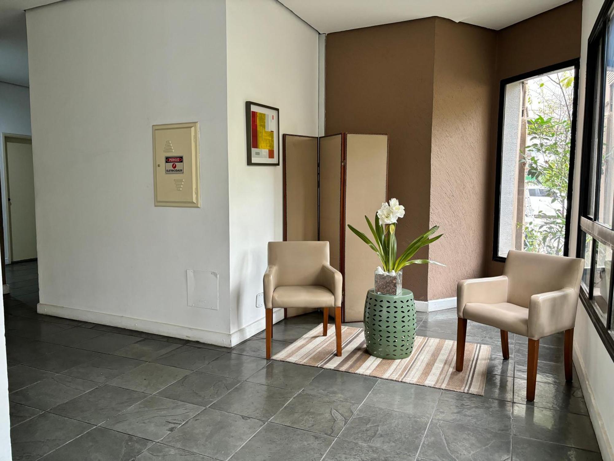 Alvaro Carvalho Apartment *
