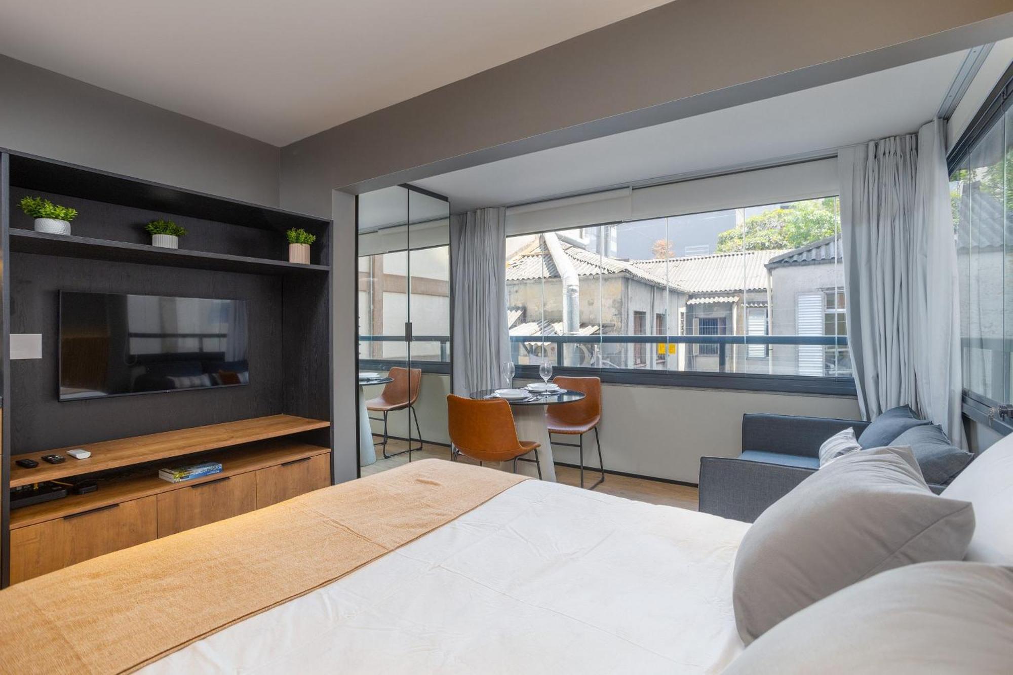 Step Up Paraiso Apartment