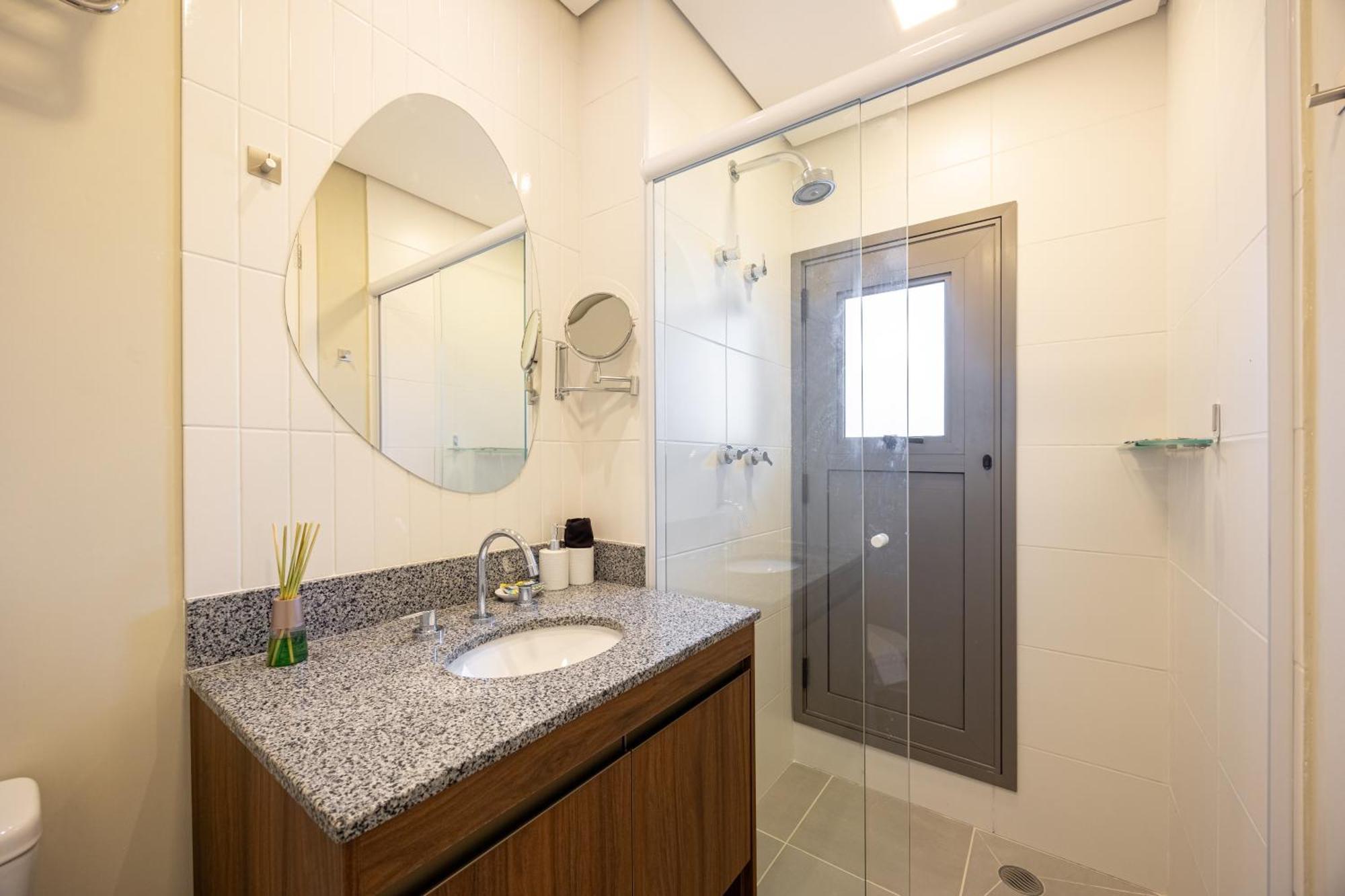Ads - Ad 330 By Anora Spaces Apartment