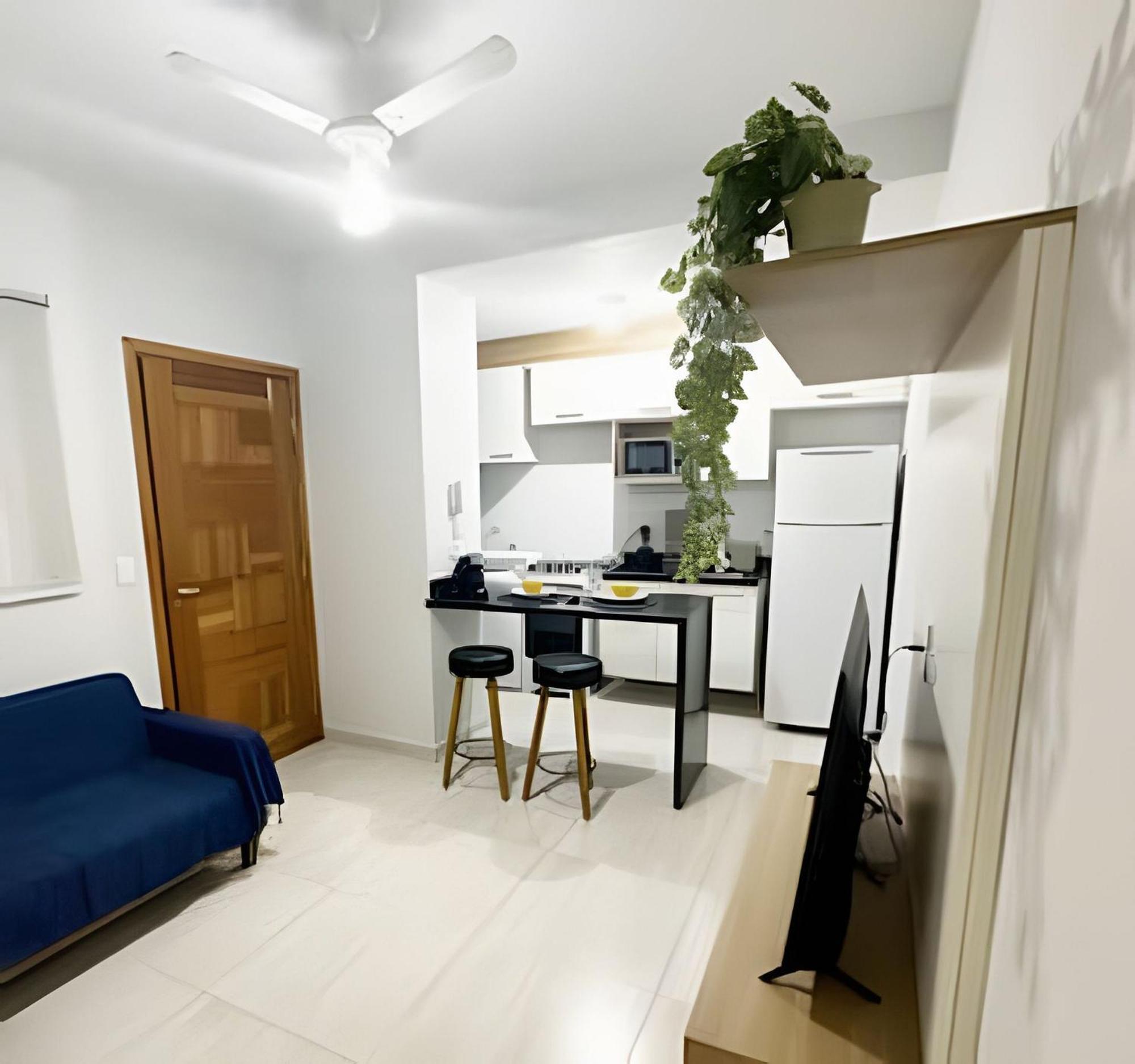 New - Confortavel, Novo E Lindo