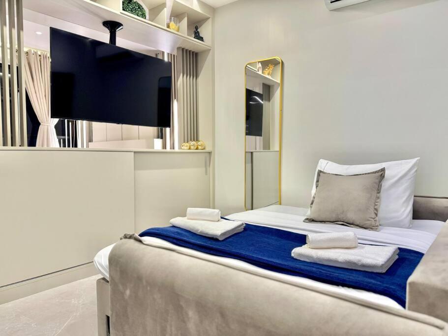 405 - Rentaqui The Prime Moema Apartemen *
