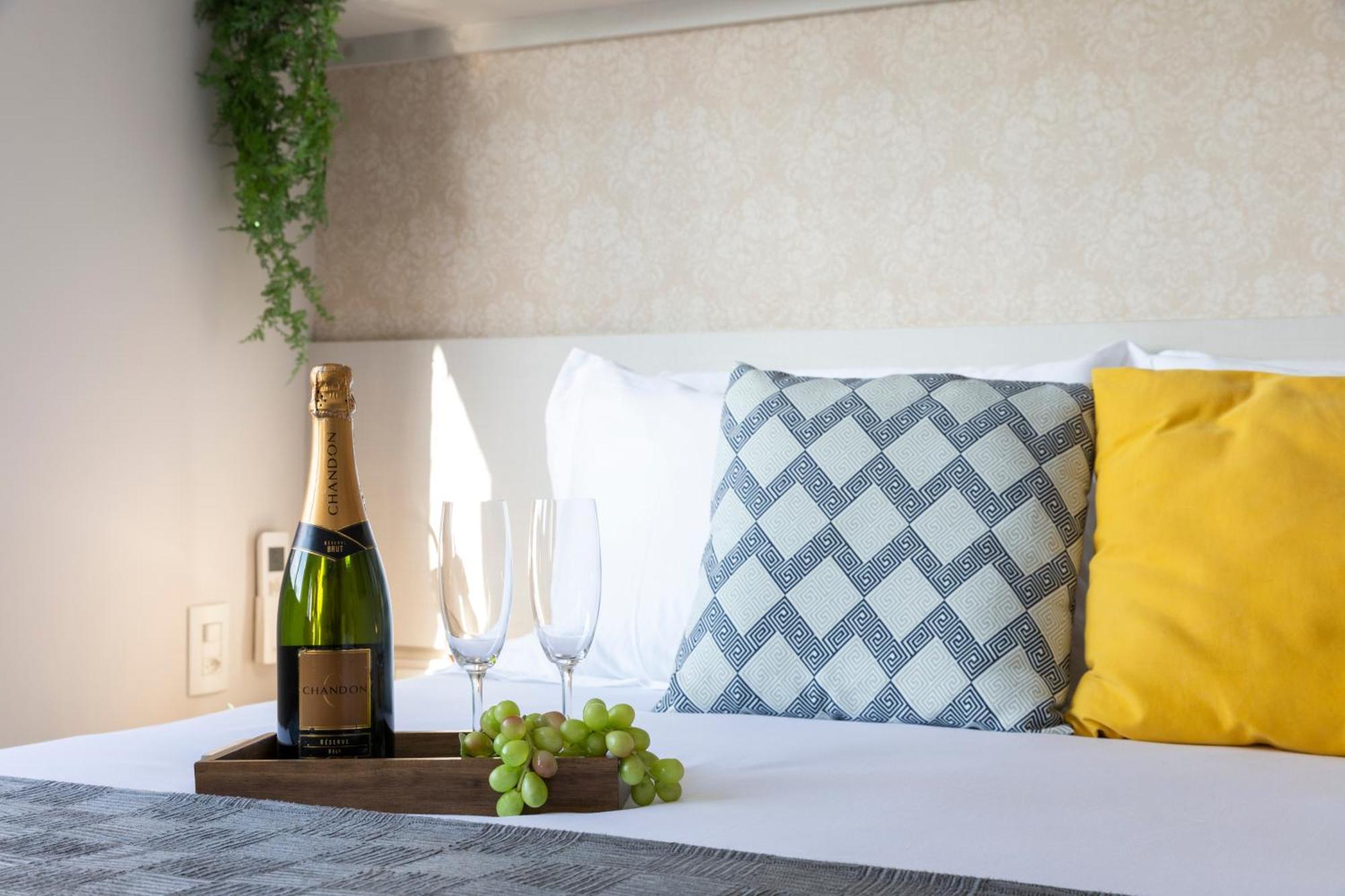 Thera Faria Lima Apartment *