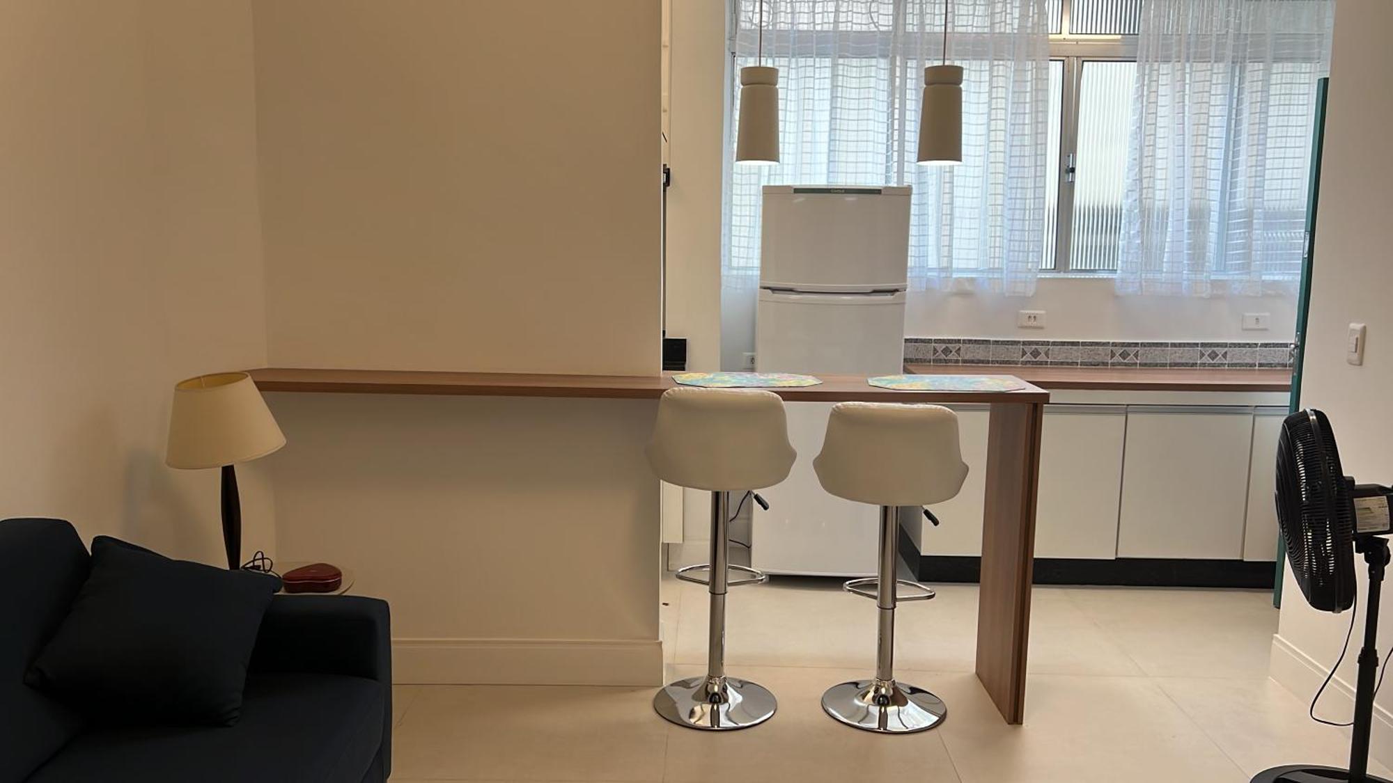 Apartamento Pequeno Metro Paraiso