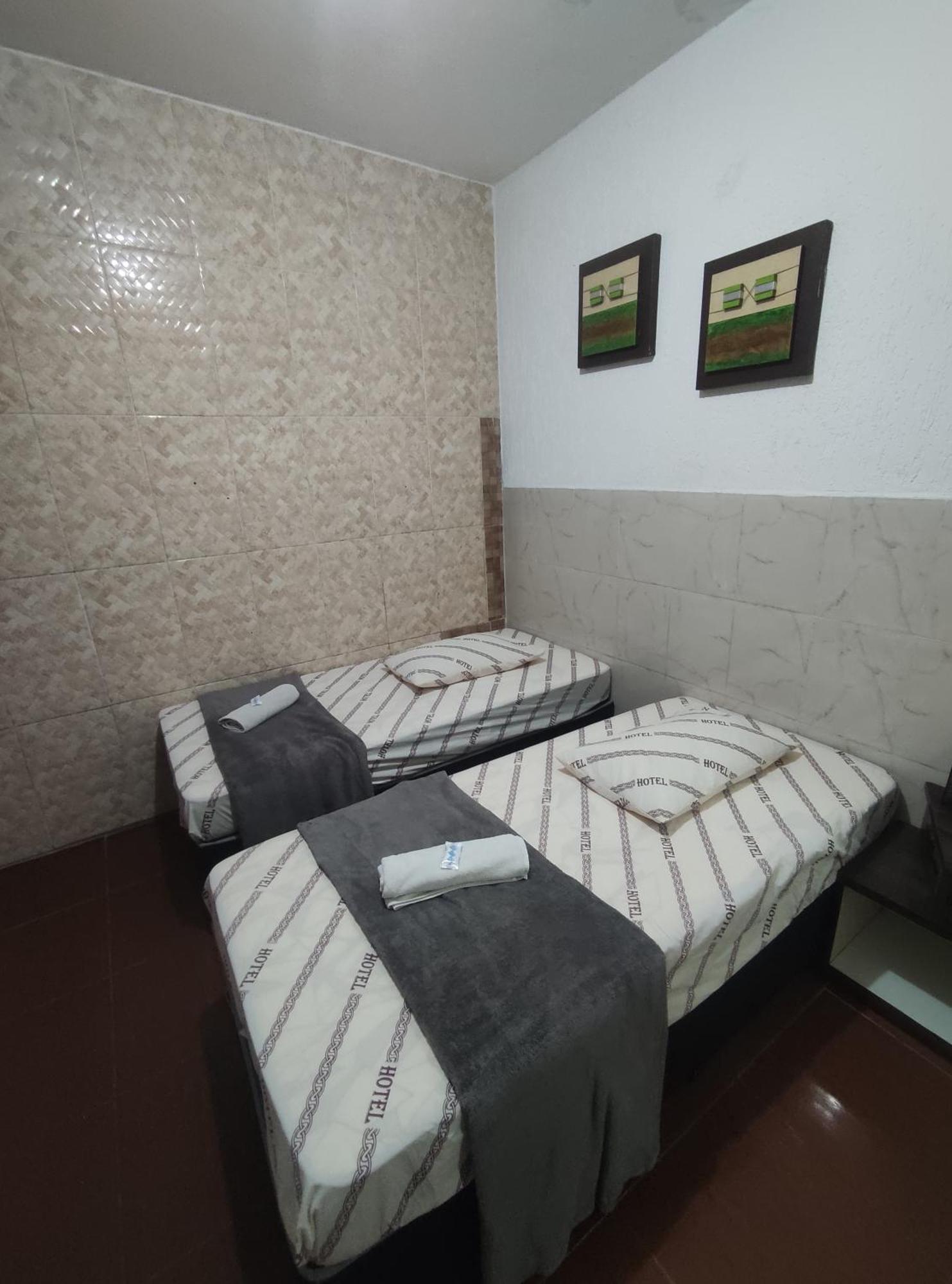 Anoitecer - Rodoviaria Tiete, Anhembi, Expo Center Hotel kapsul *