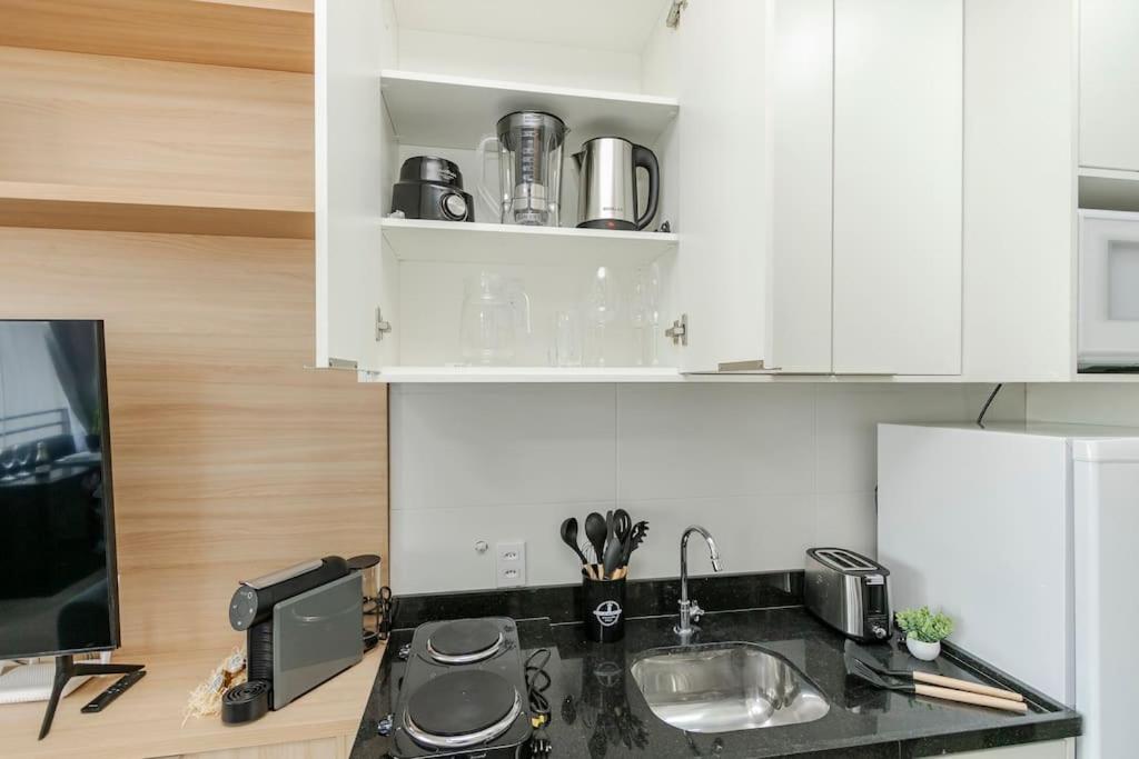 Em - Brooklin Apartment *