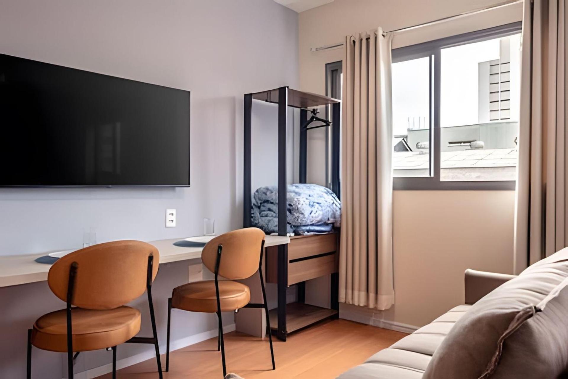 Novo E Amplo Prox. Av Paulista E Hospitais Apartment