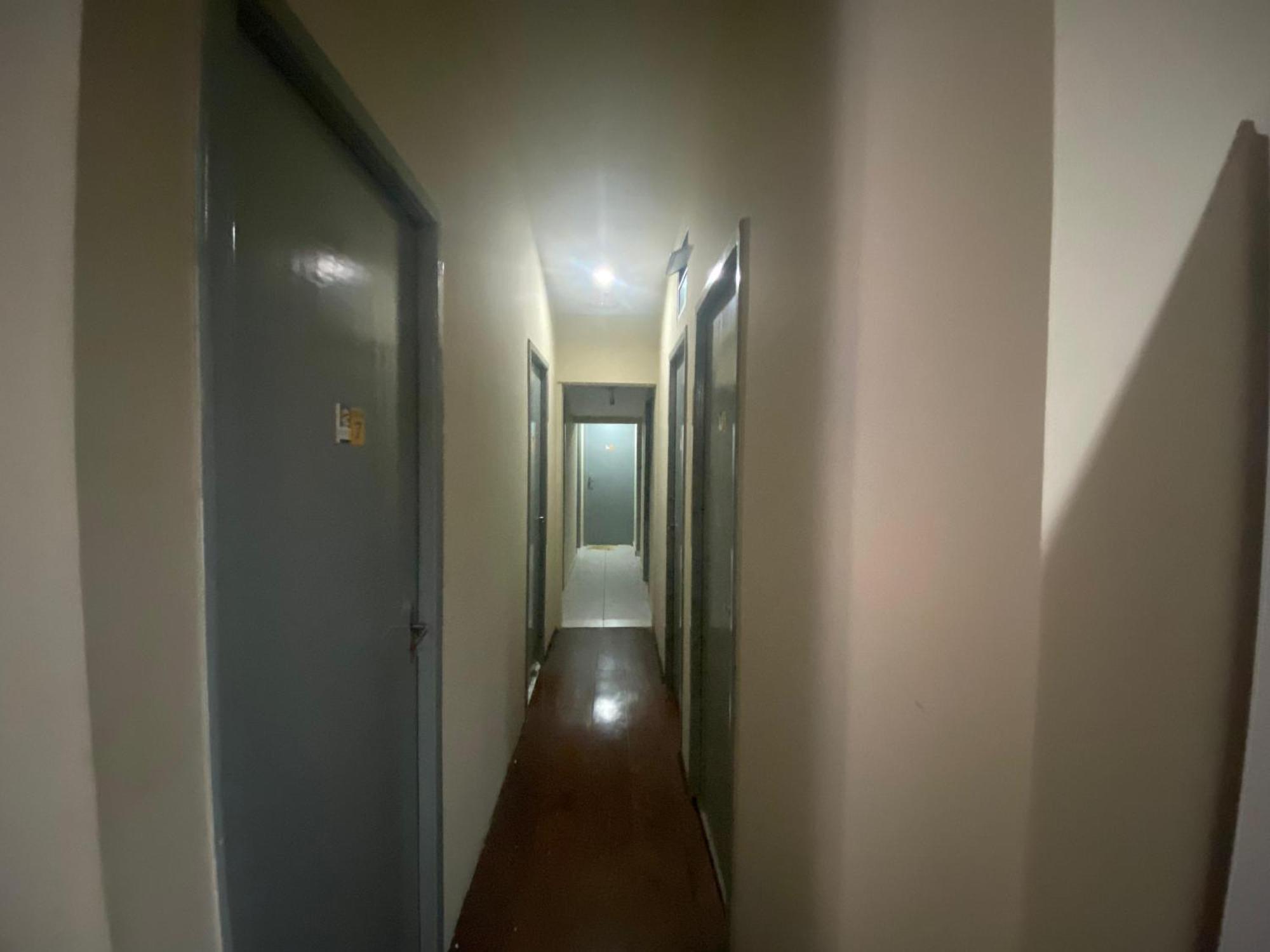 Quarto Feminino Proximo Ao Metro Expo *