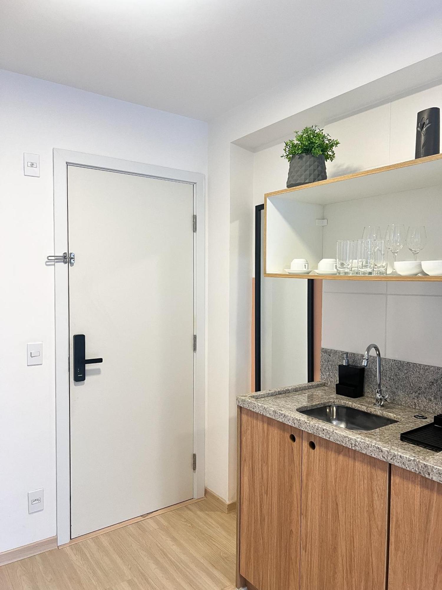 Apartment Aconchegante 1 A 250m Do Metro - Liberdade,
